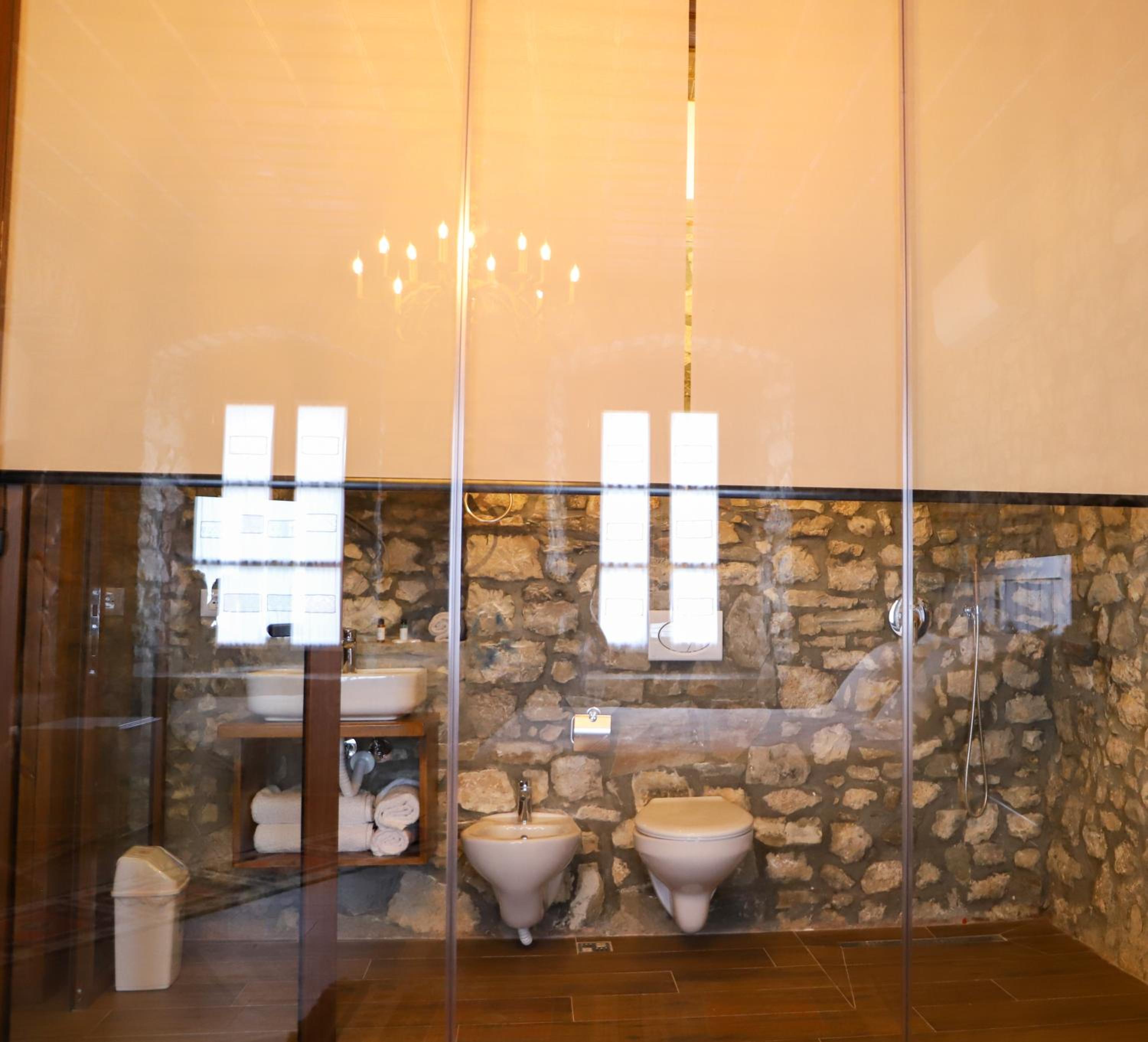 Deluxe Double Room with Castle View photo 2