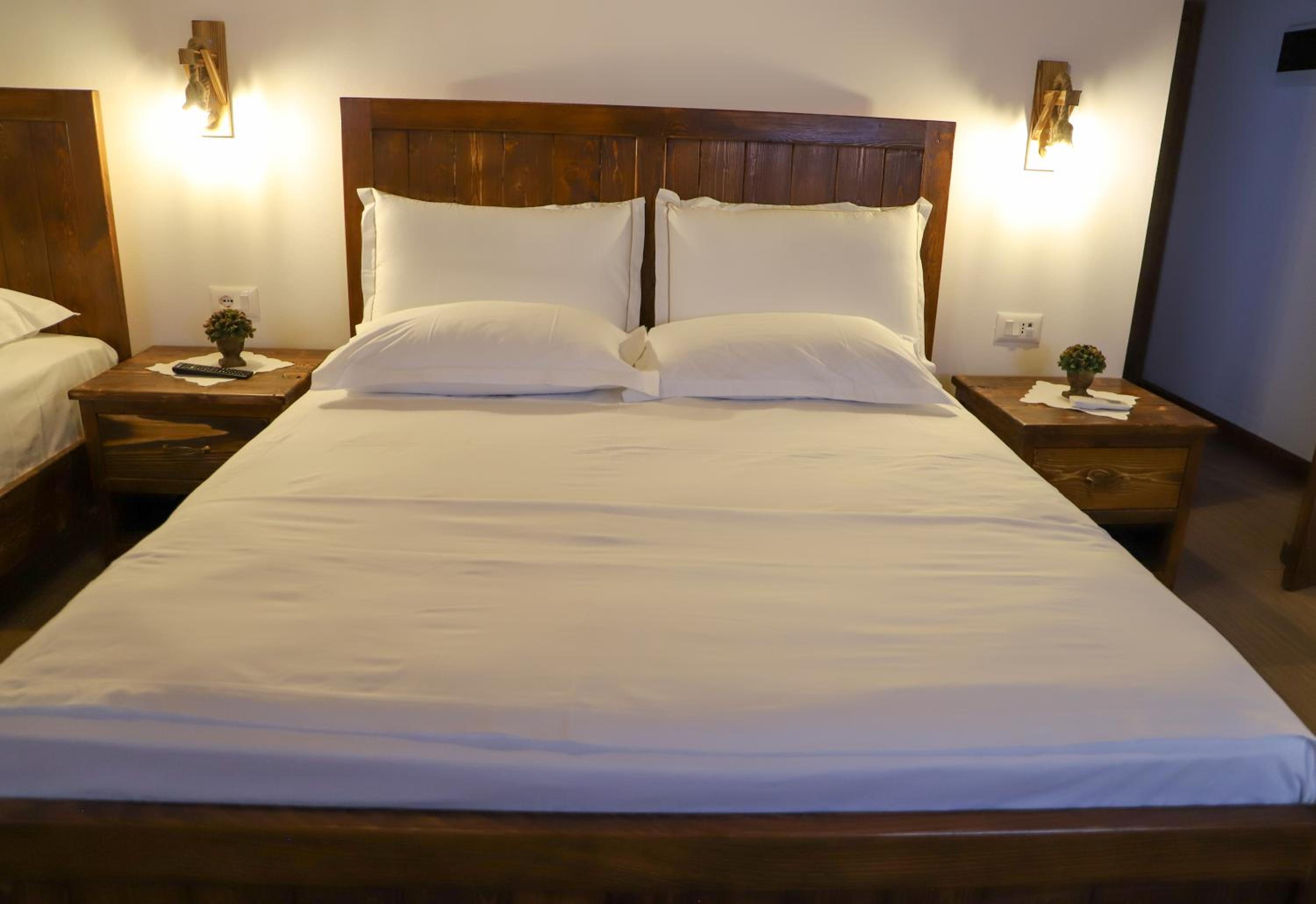 Triple Room with Bathroom photo 3