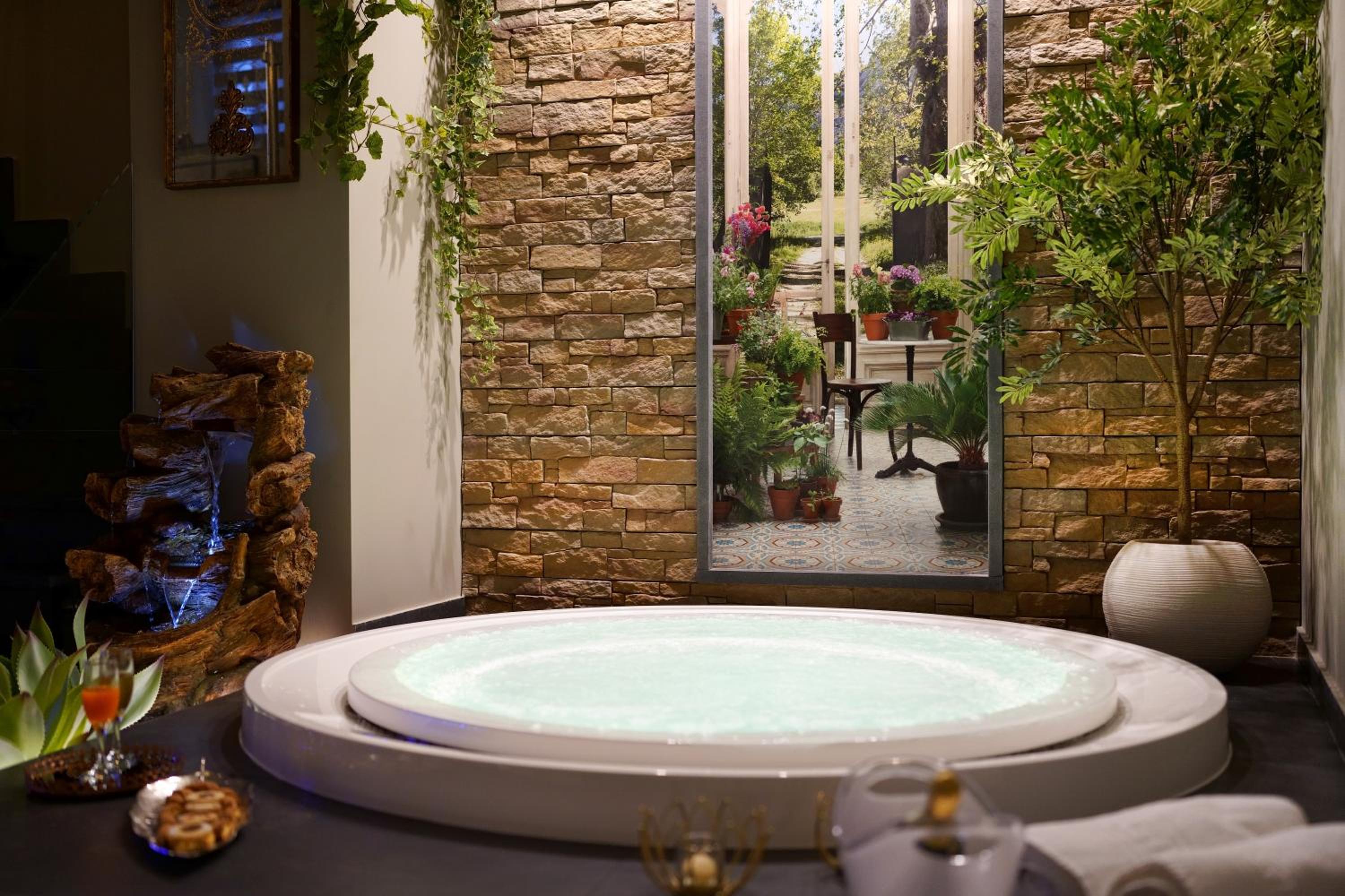 Suite with Sauna - Photo 9