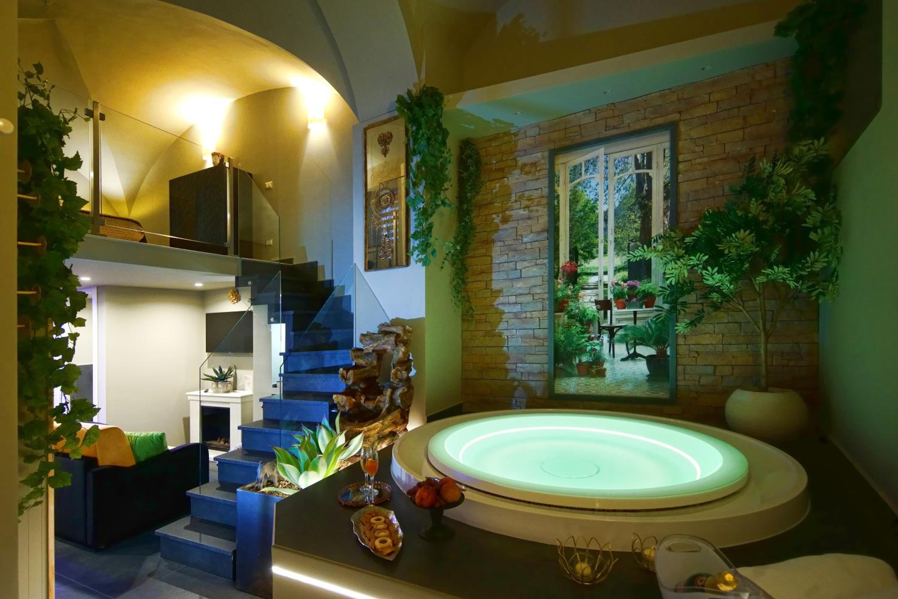 Suite with Sauna - Photo 19