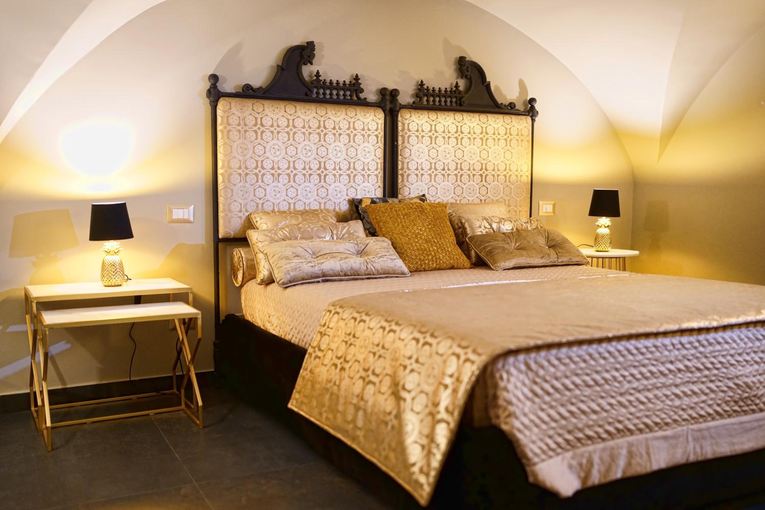 Suite with Sauna - Photo 29