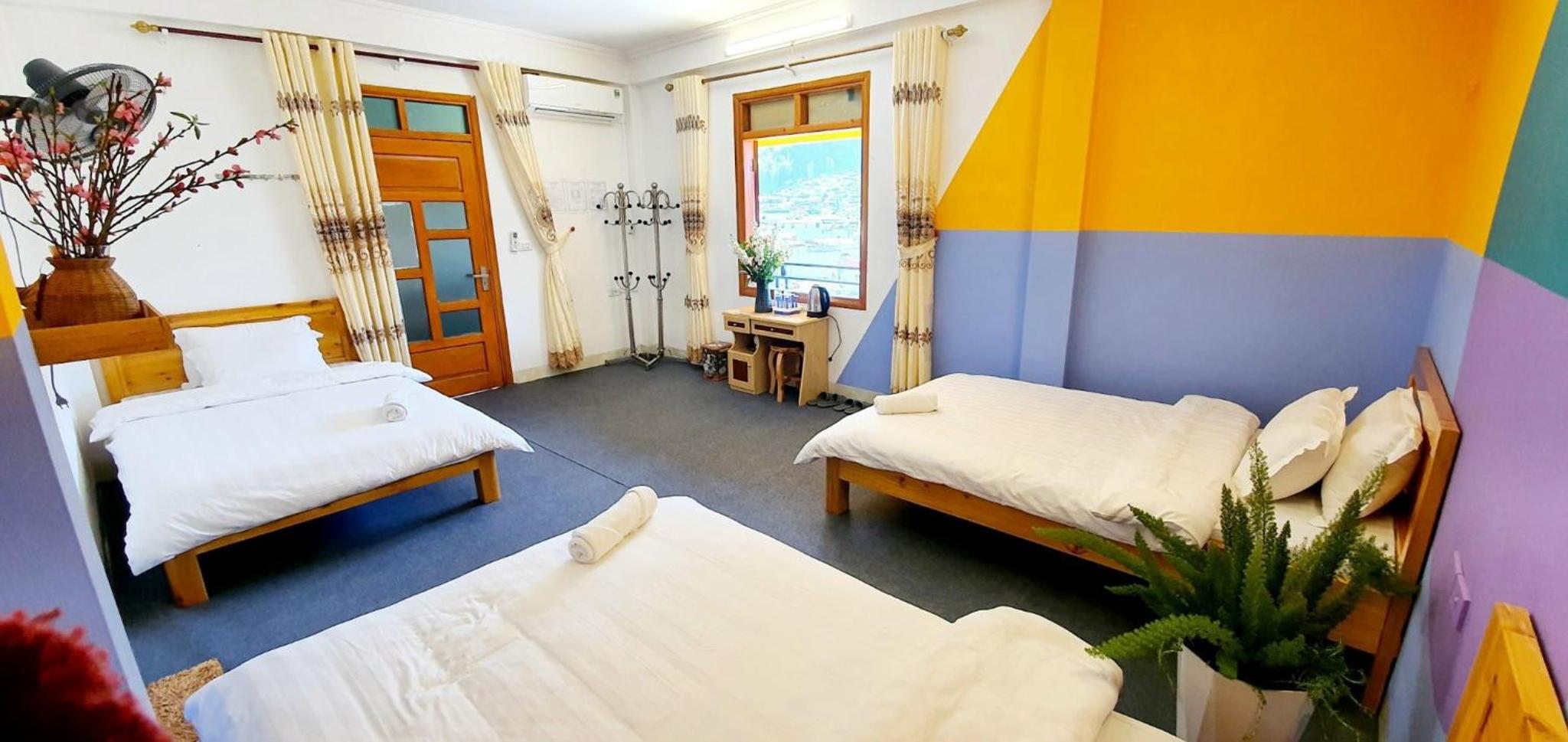 Triple Room with Mountain View
