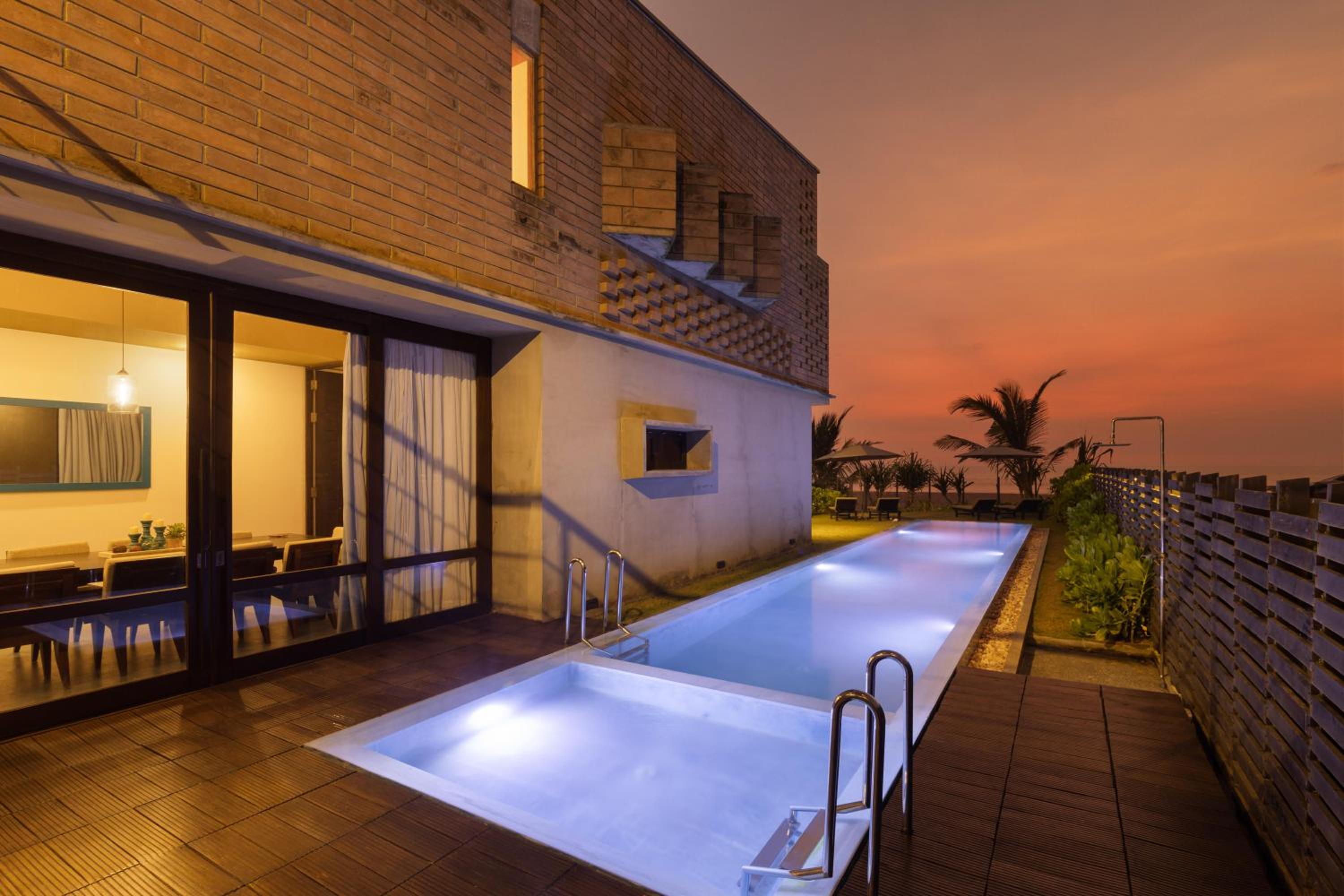 Villa photo 2