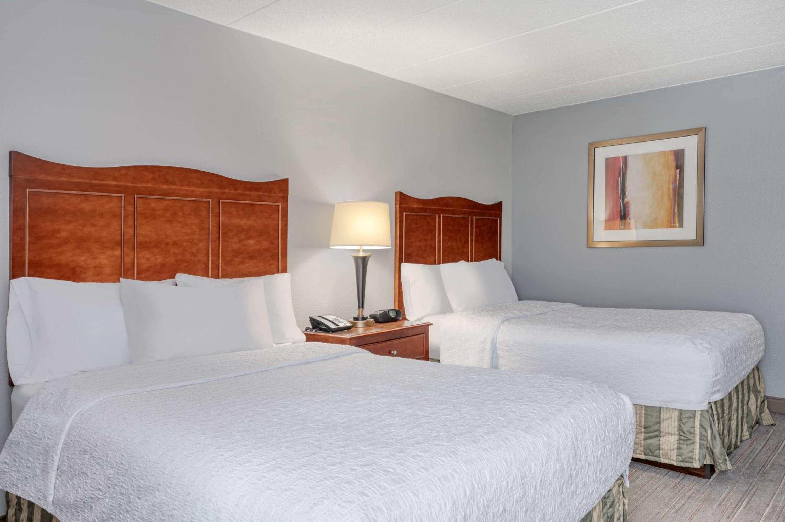 Double Room with Two Double Beds - Non-Smoking - Photo 3