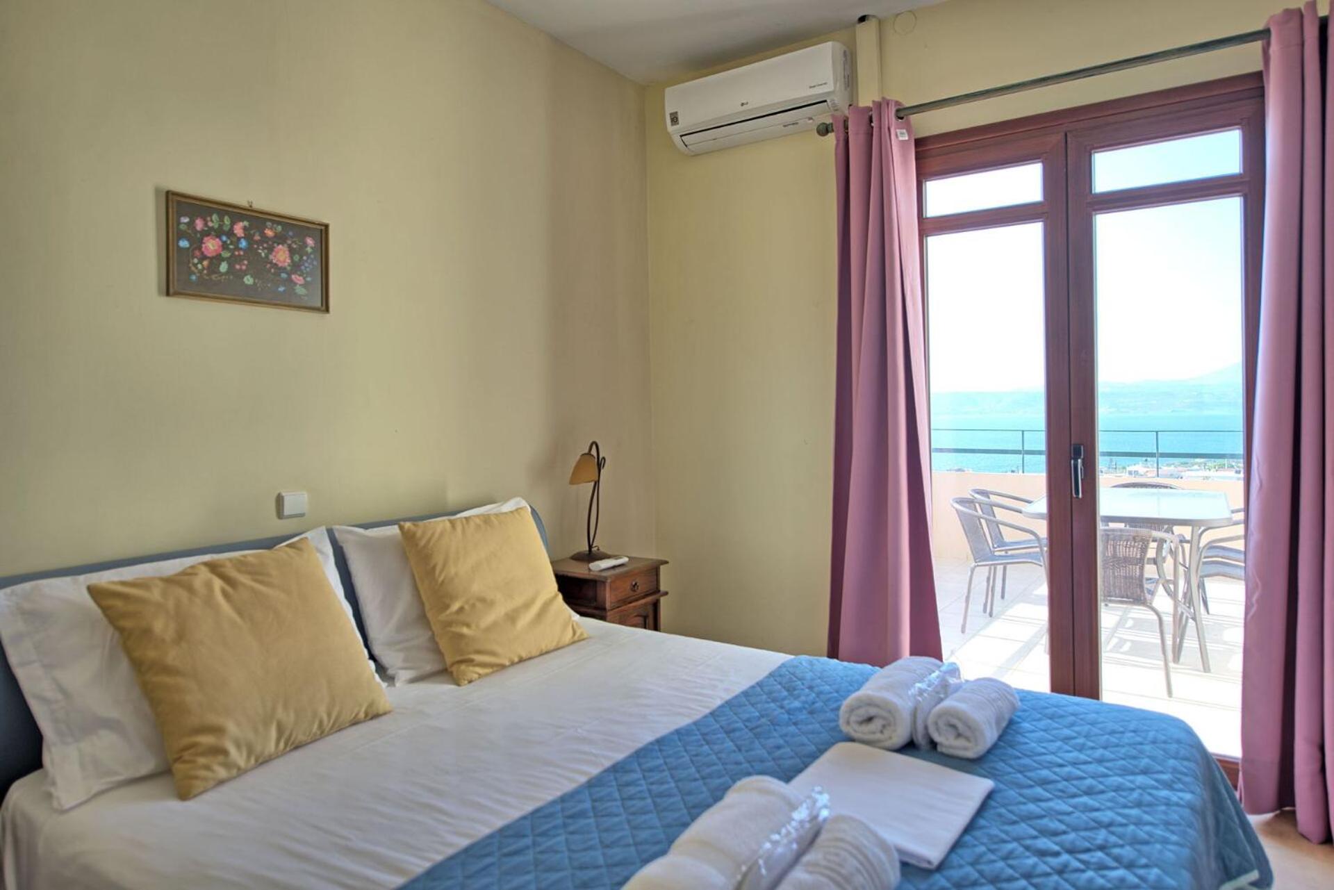 Villa photo 1