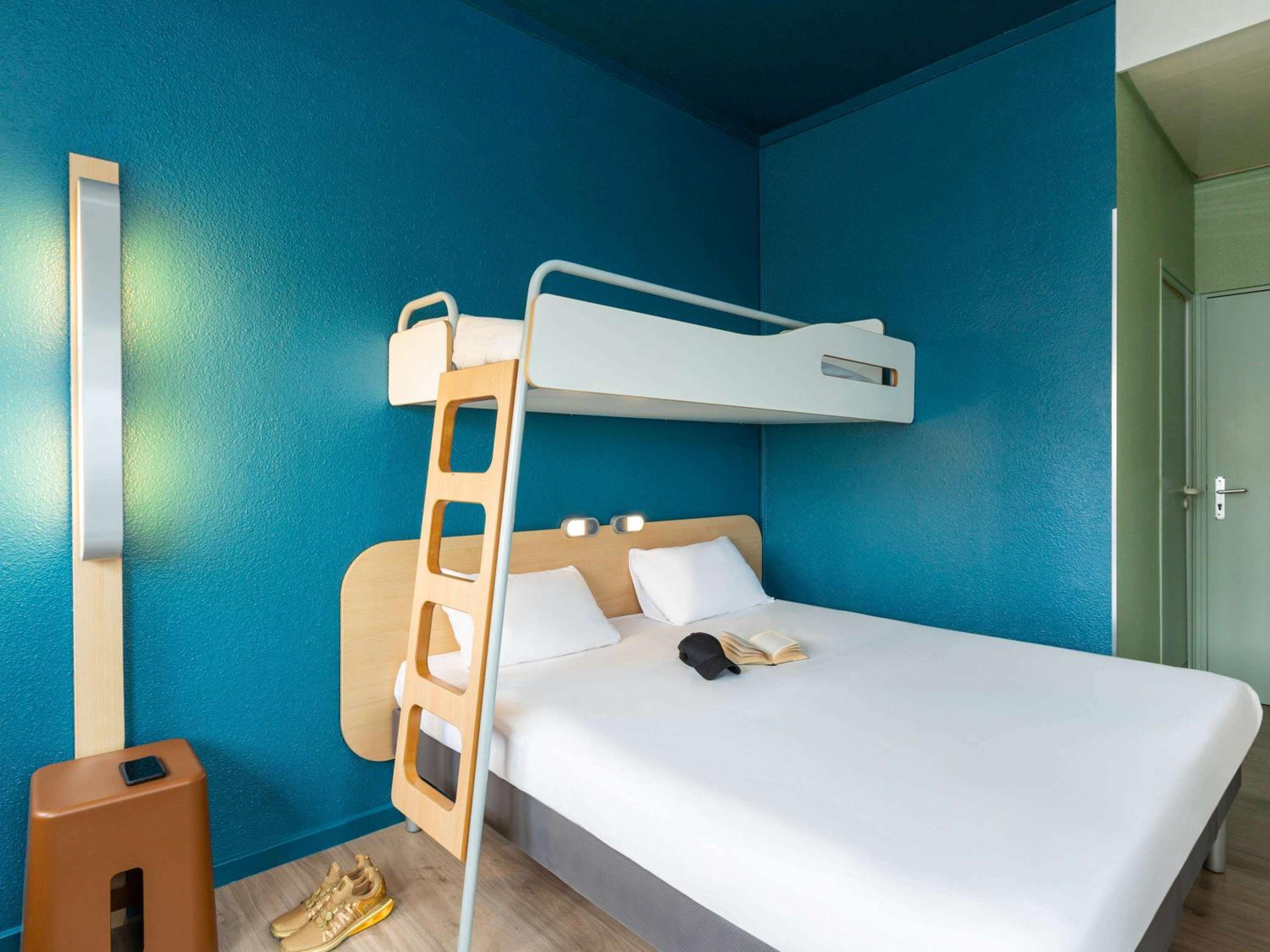 Triple Room - Photo 11