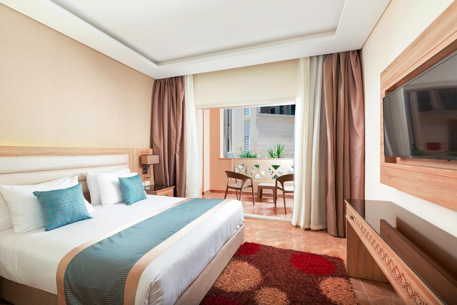 Deluxe Double Room - Photo 1