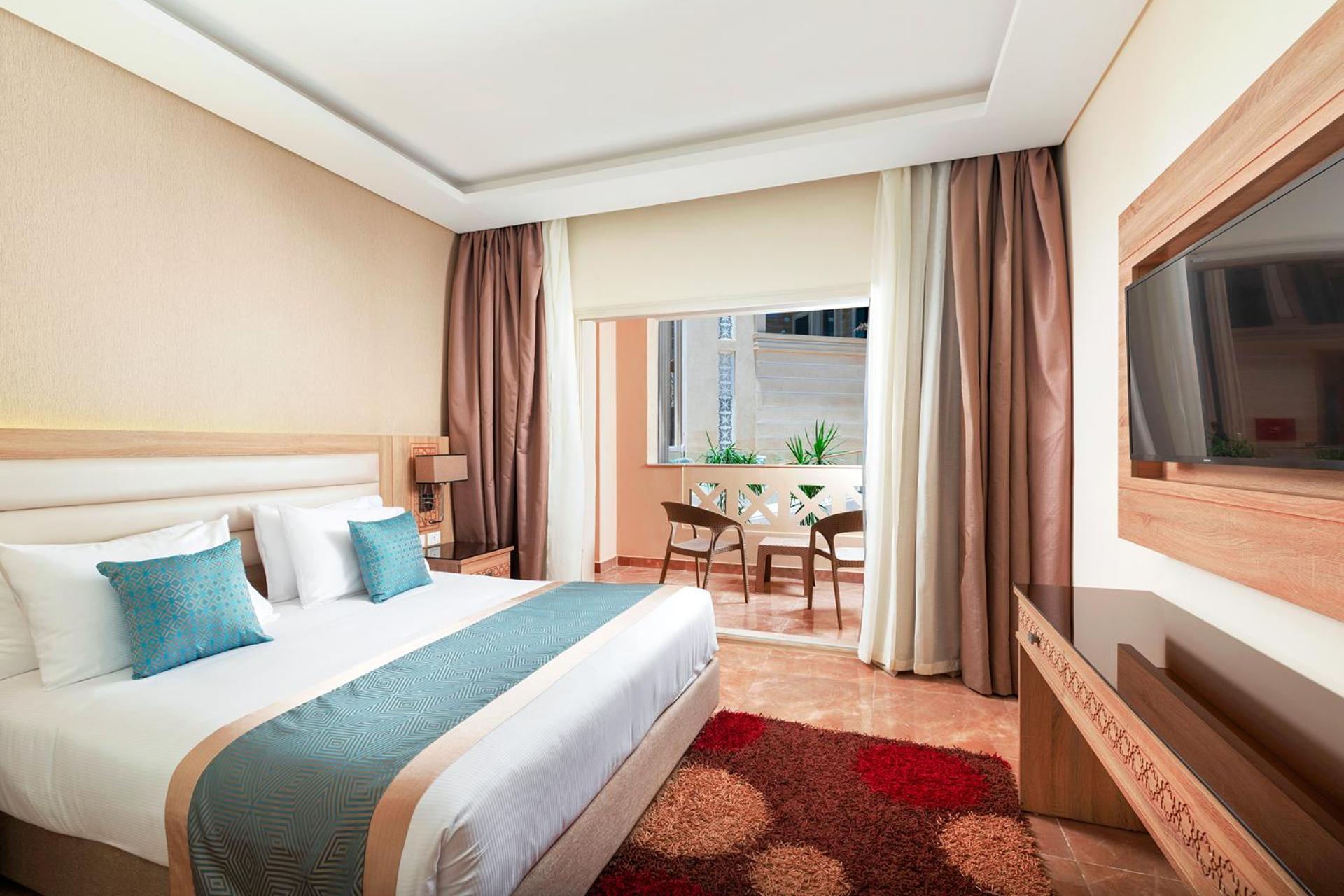 Deluxe Double Room - Photo 4