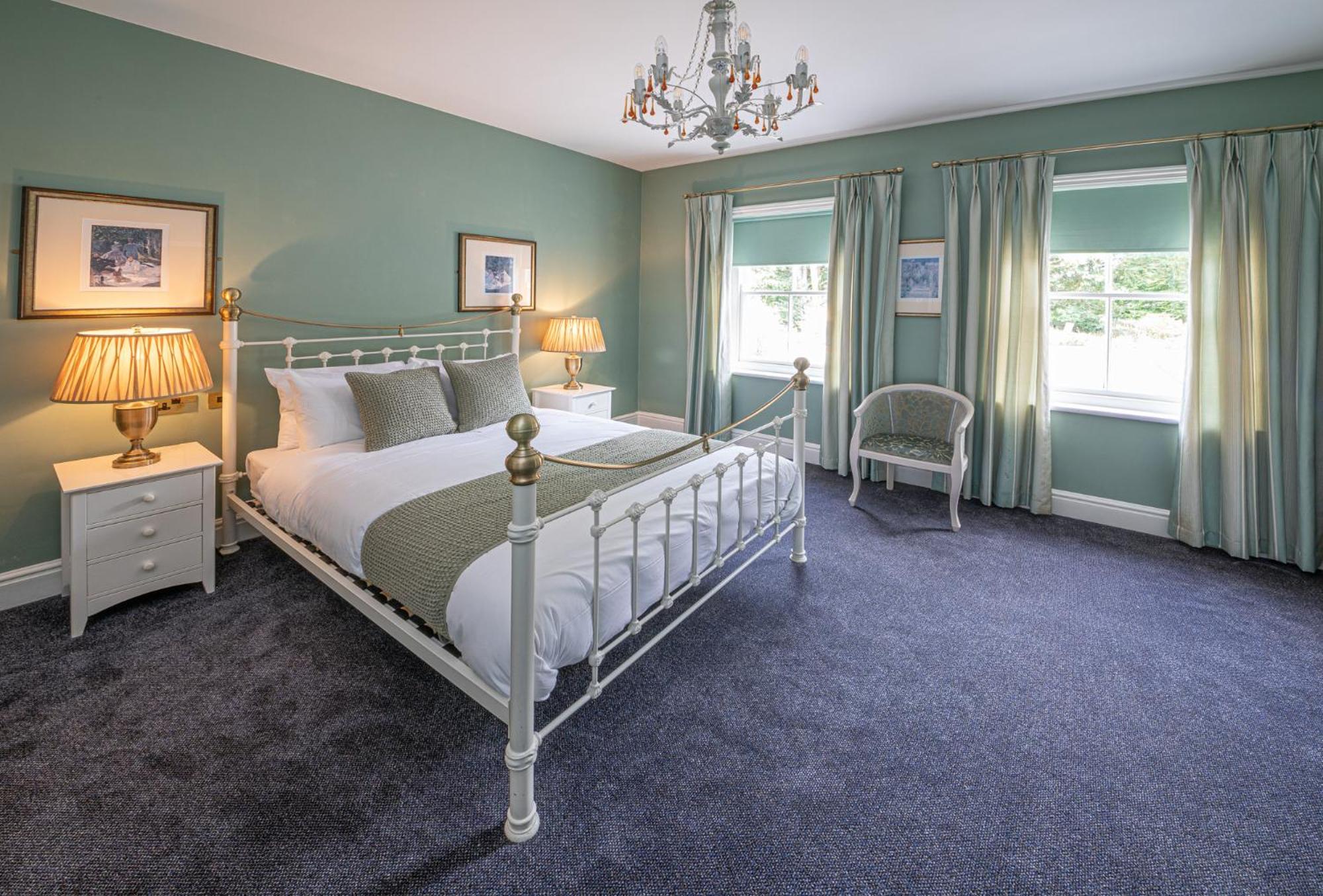 Superior King Room photo 2