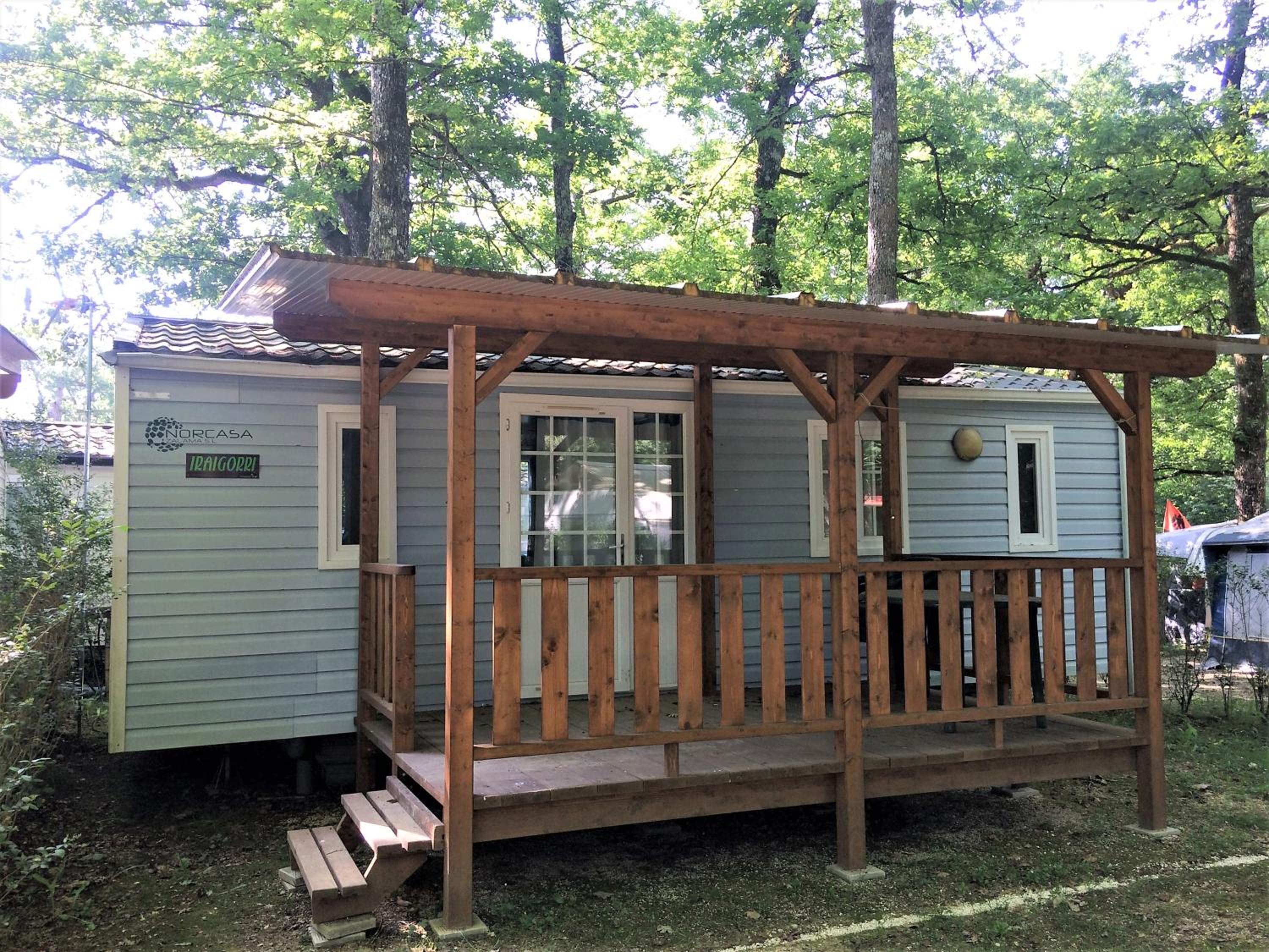 Mobile Home photo 3