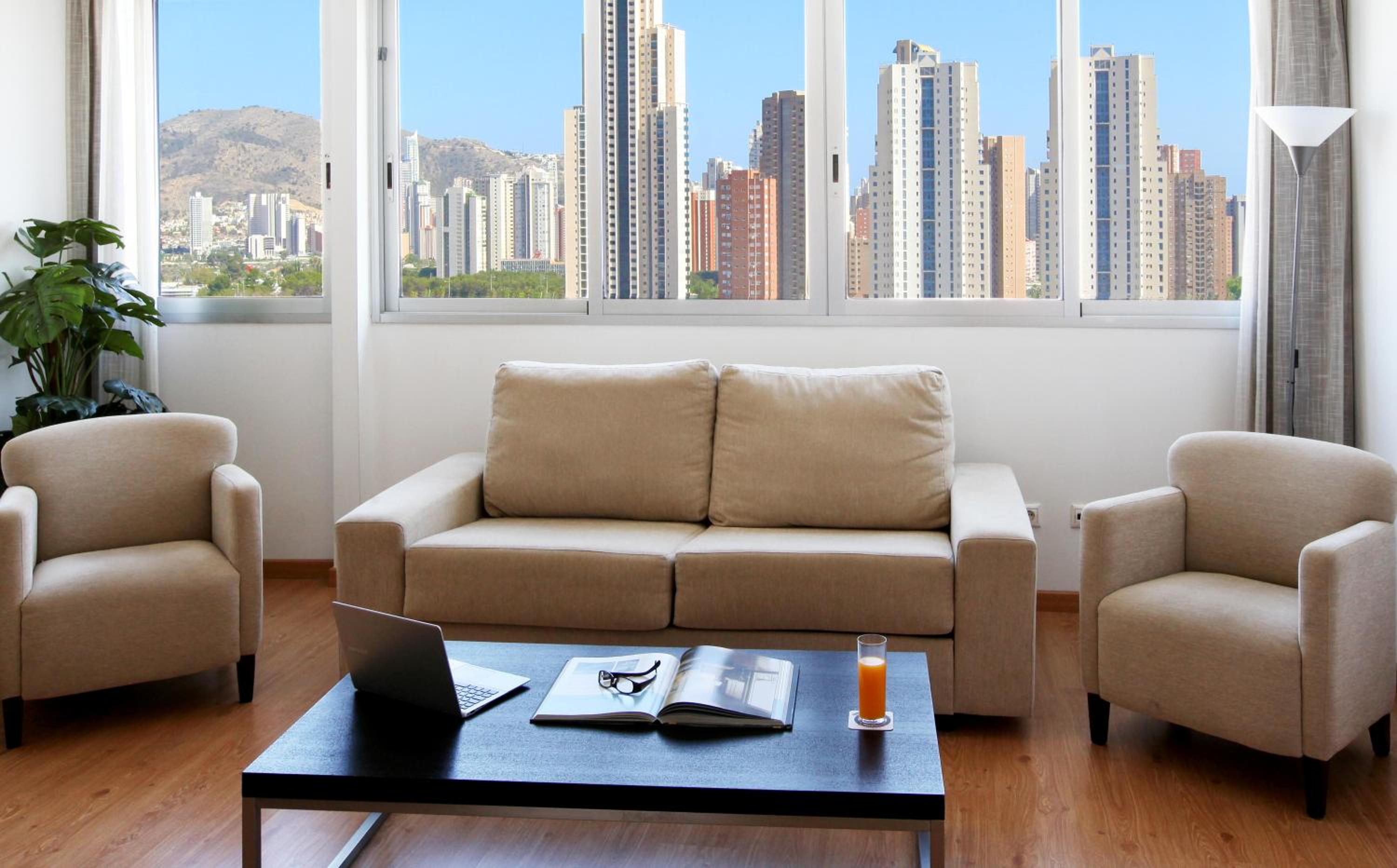 Junior Suite (2 Adults) - Photo 3