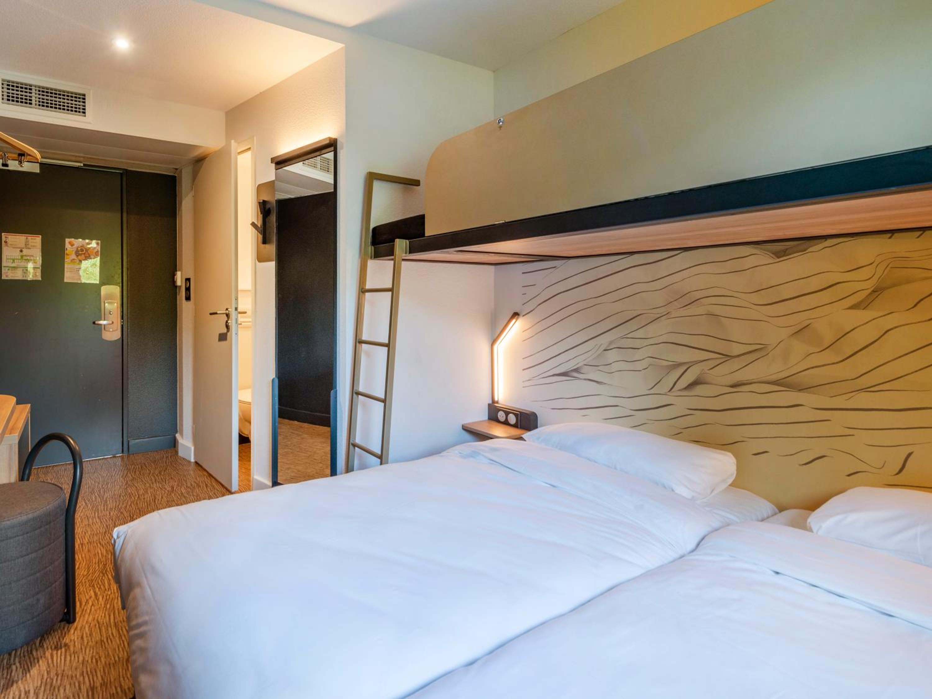 Triple Room - Photo 1