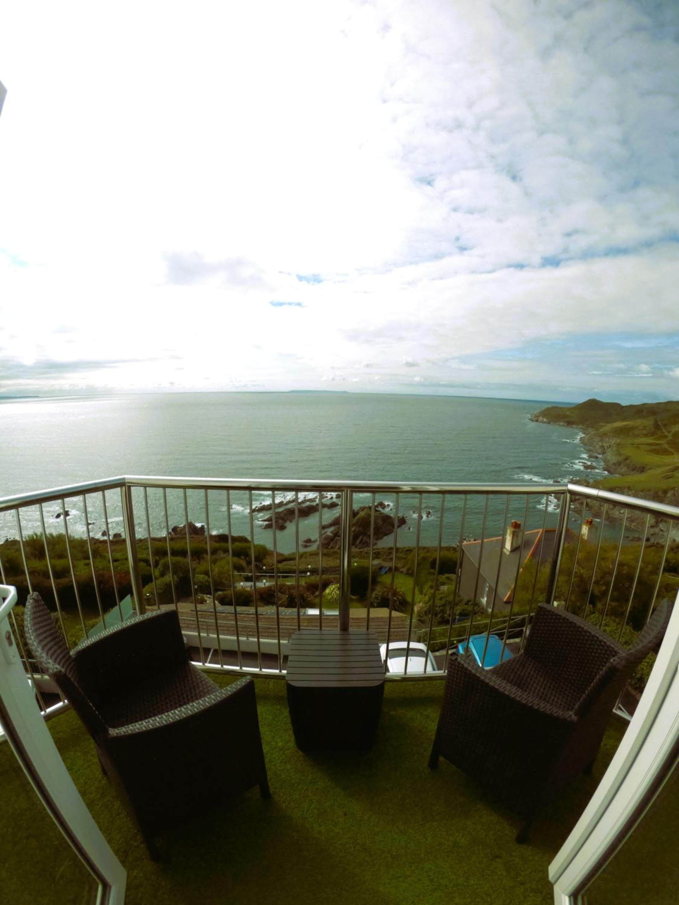 Double Room with Balcony and Sea View photo 3