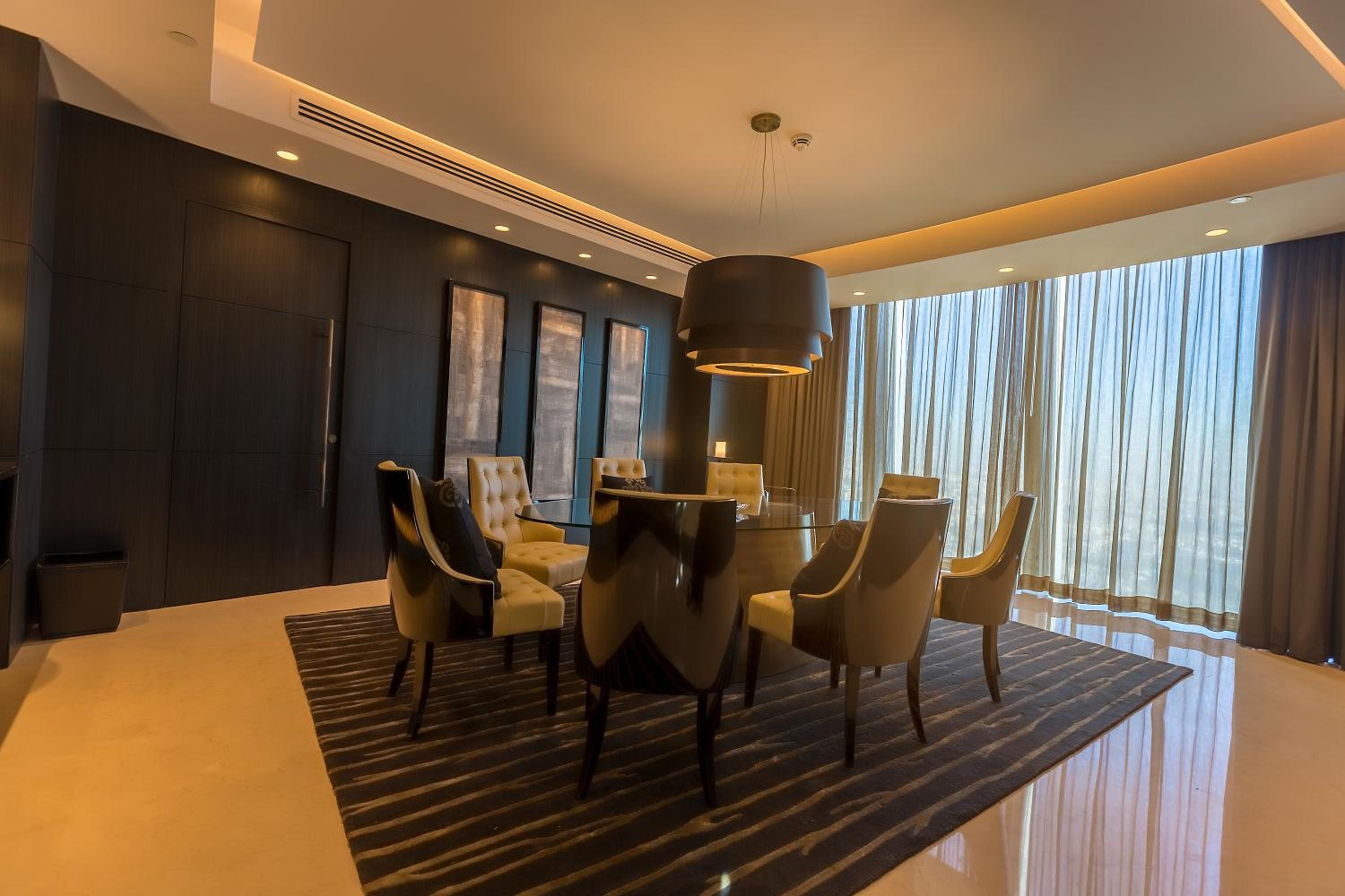 Royal Suite Boulevard View photo 2