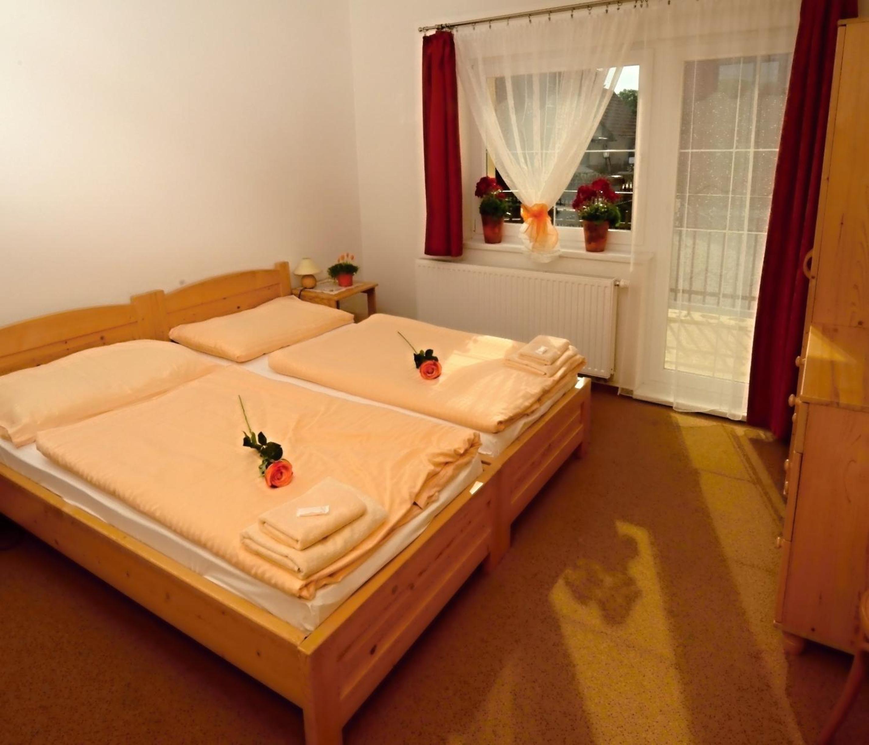 Two-Bedroom Apartment with Balcony (3 Adults)