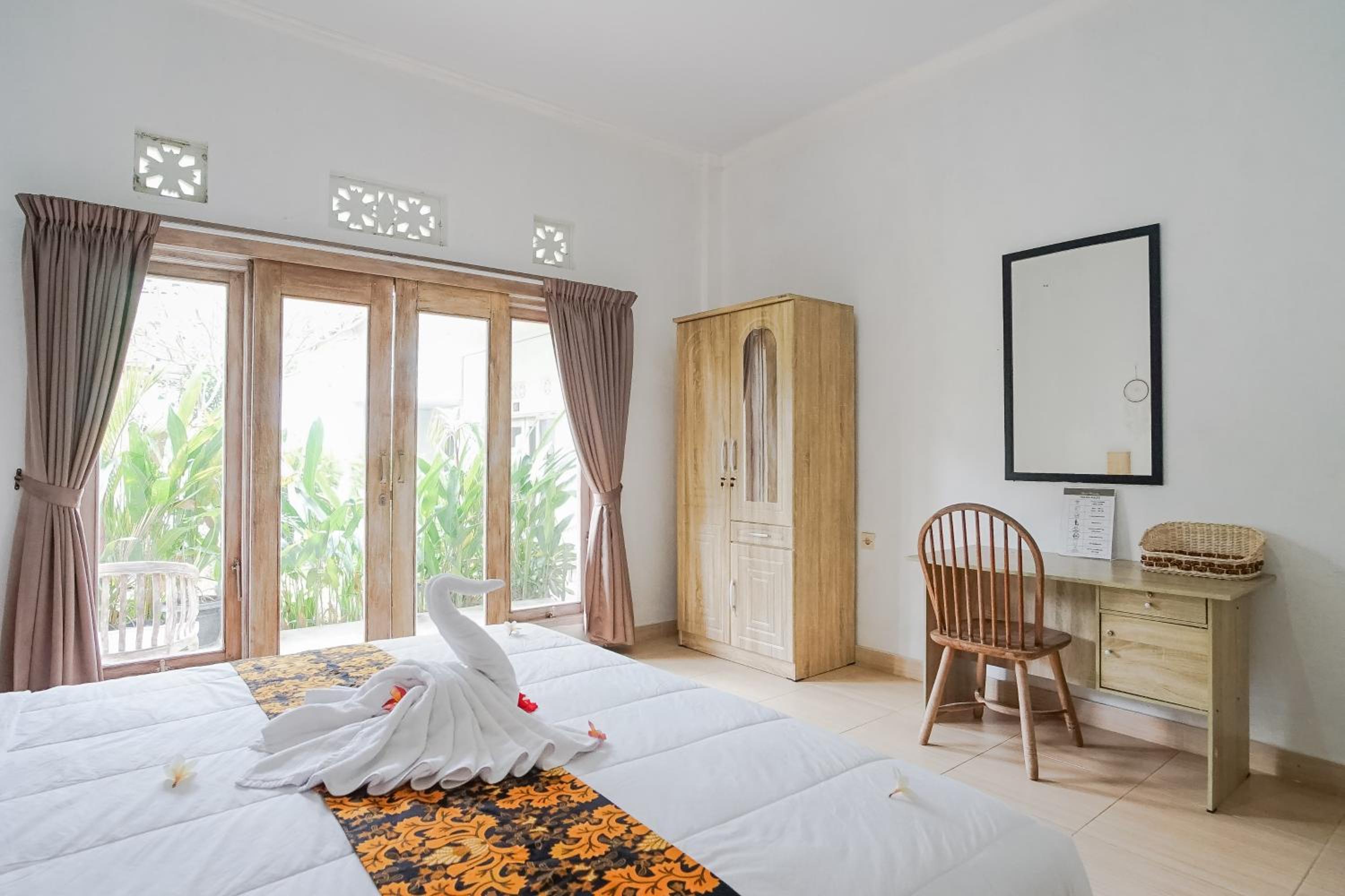 Deluxe Double Room - Photo 7