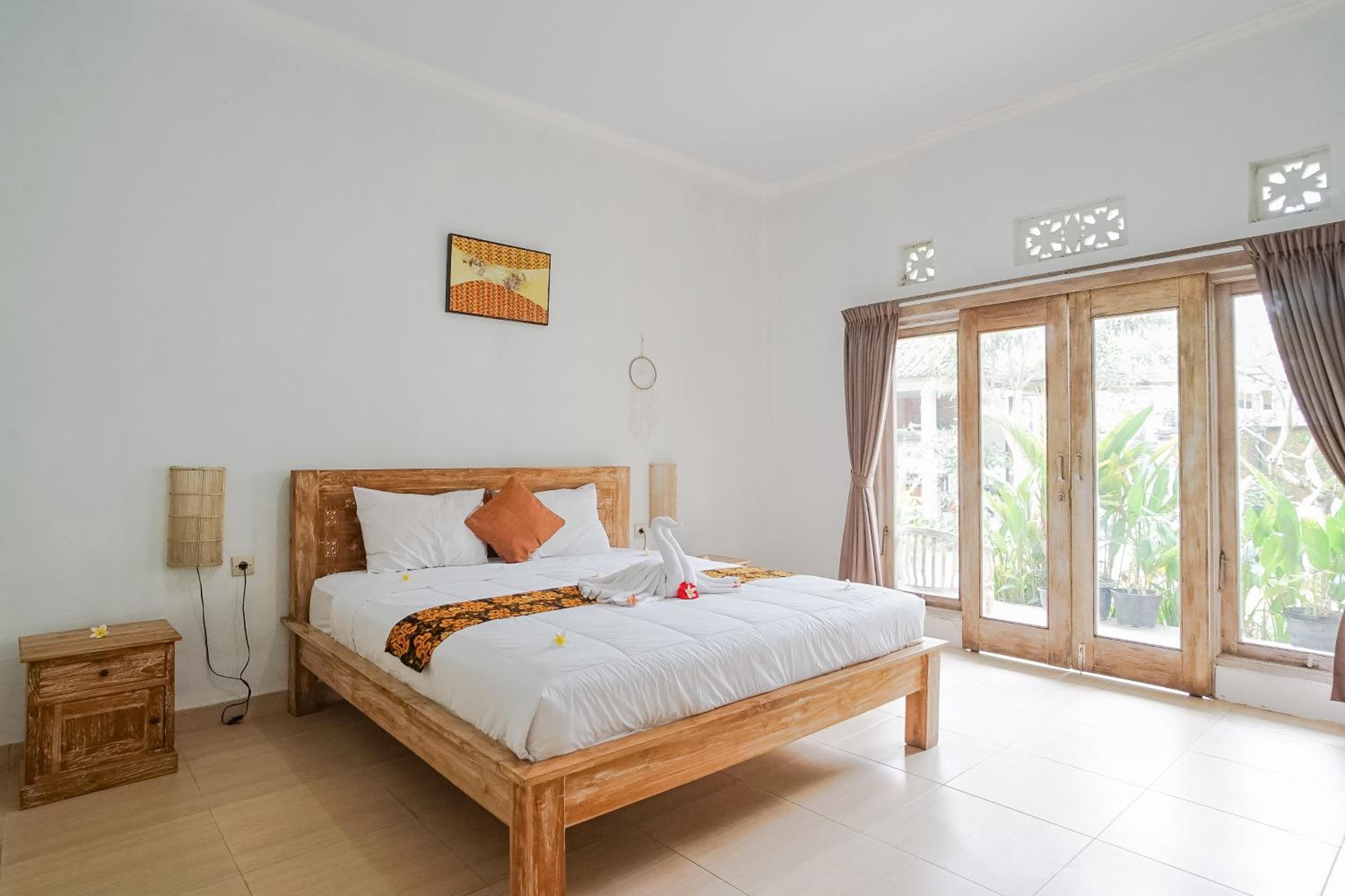 Deluxe Double Room - Photo 10