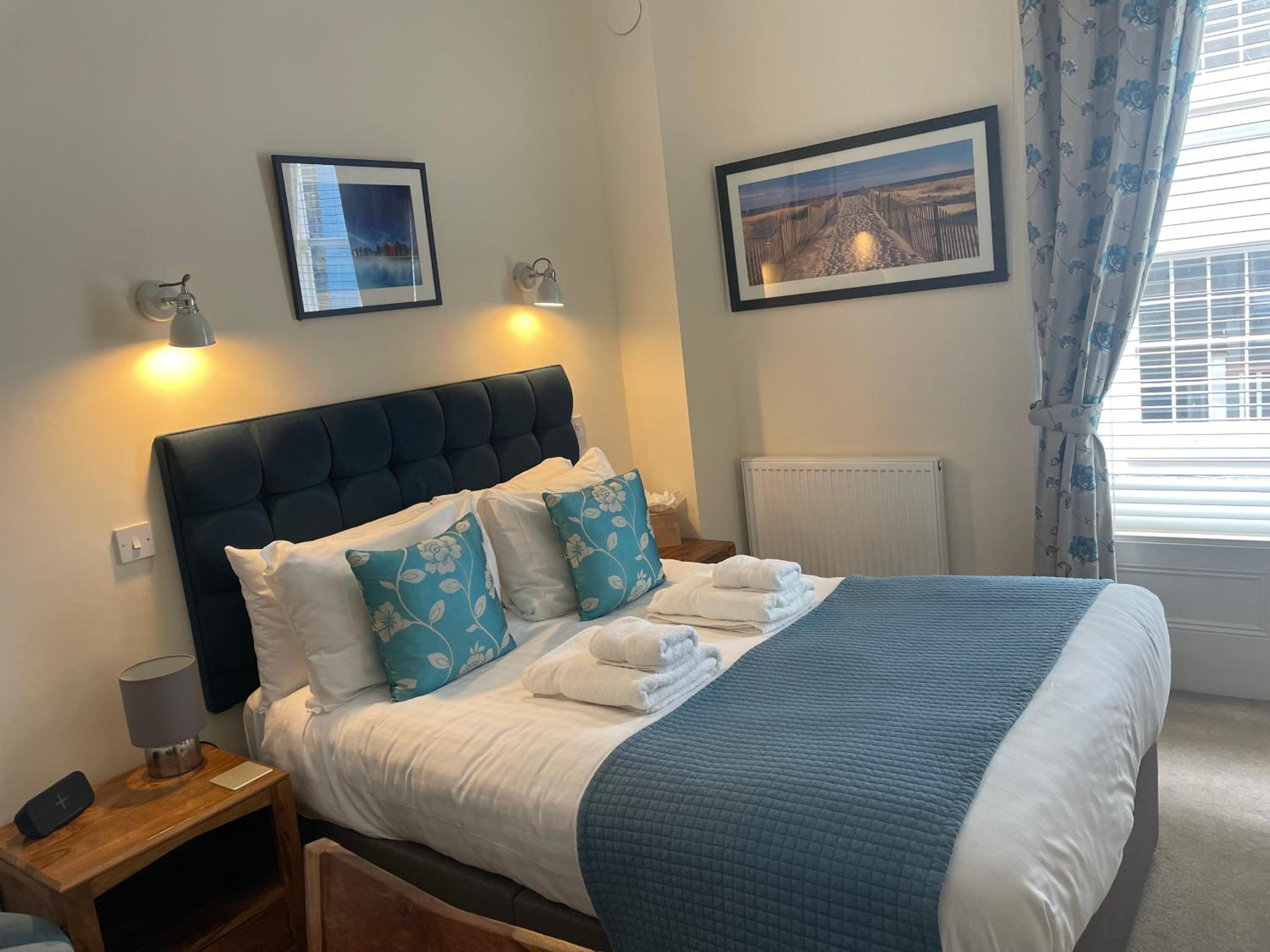 Standard Double Room photo 3