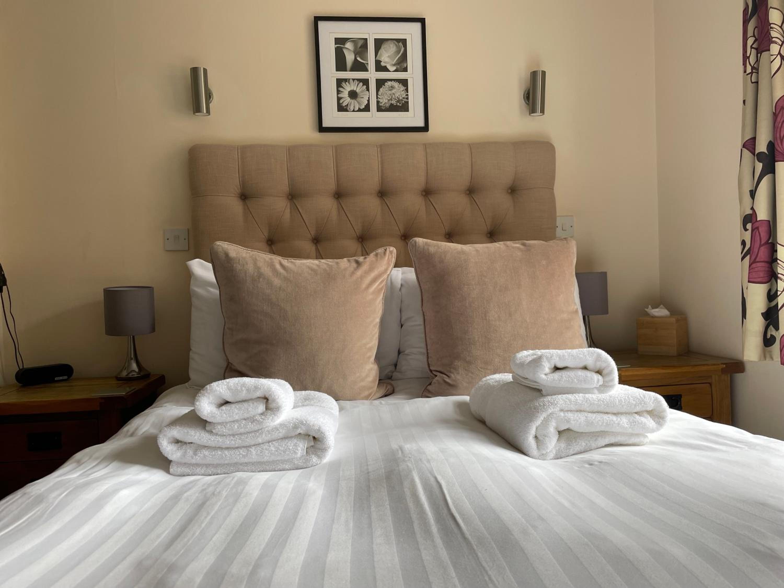 Standard Double Room photo 2