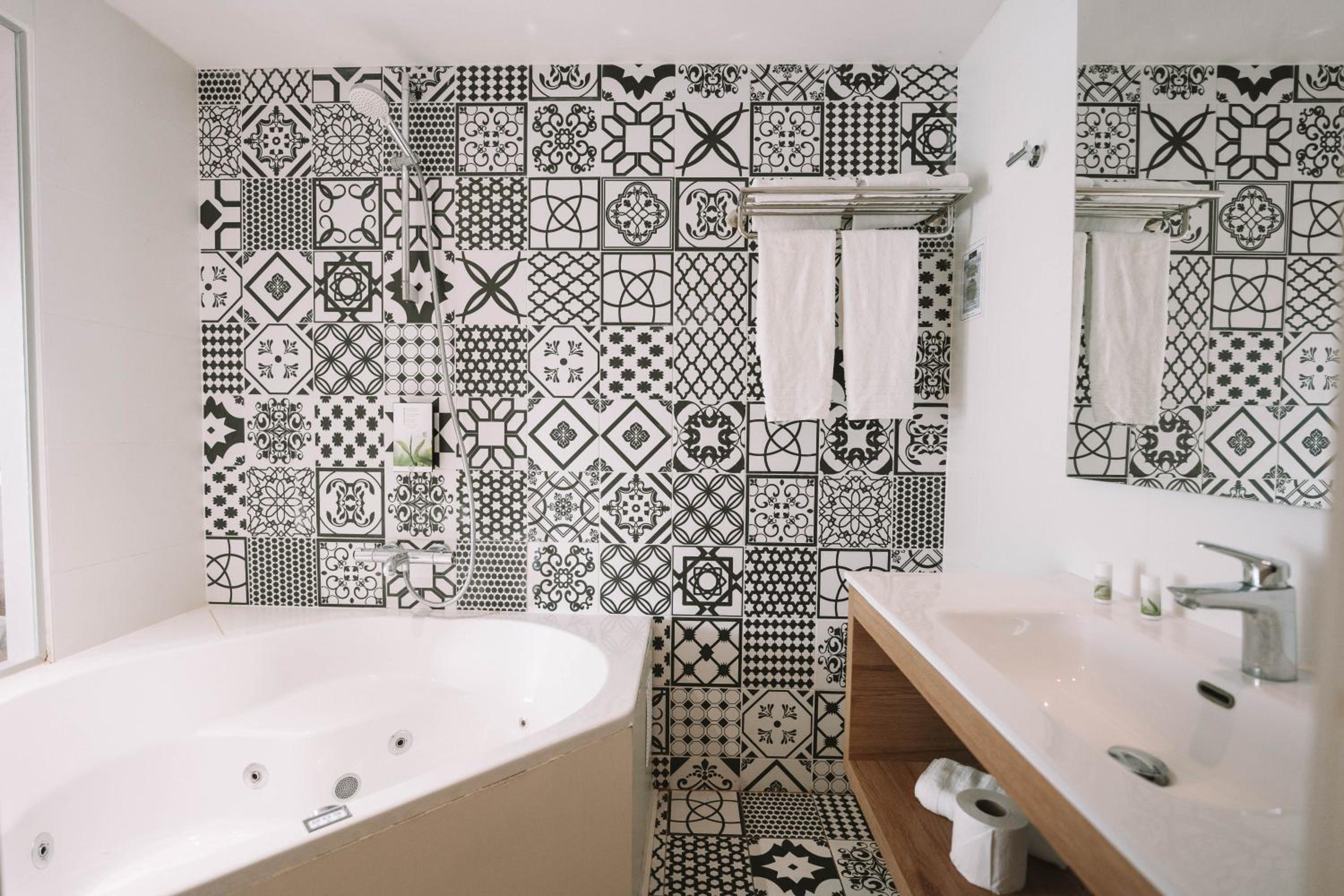 Junior Suite - Photo 1
