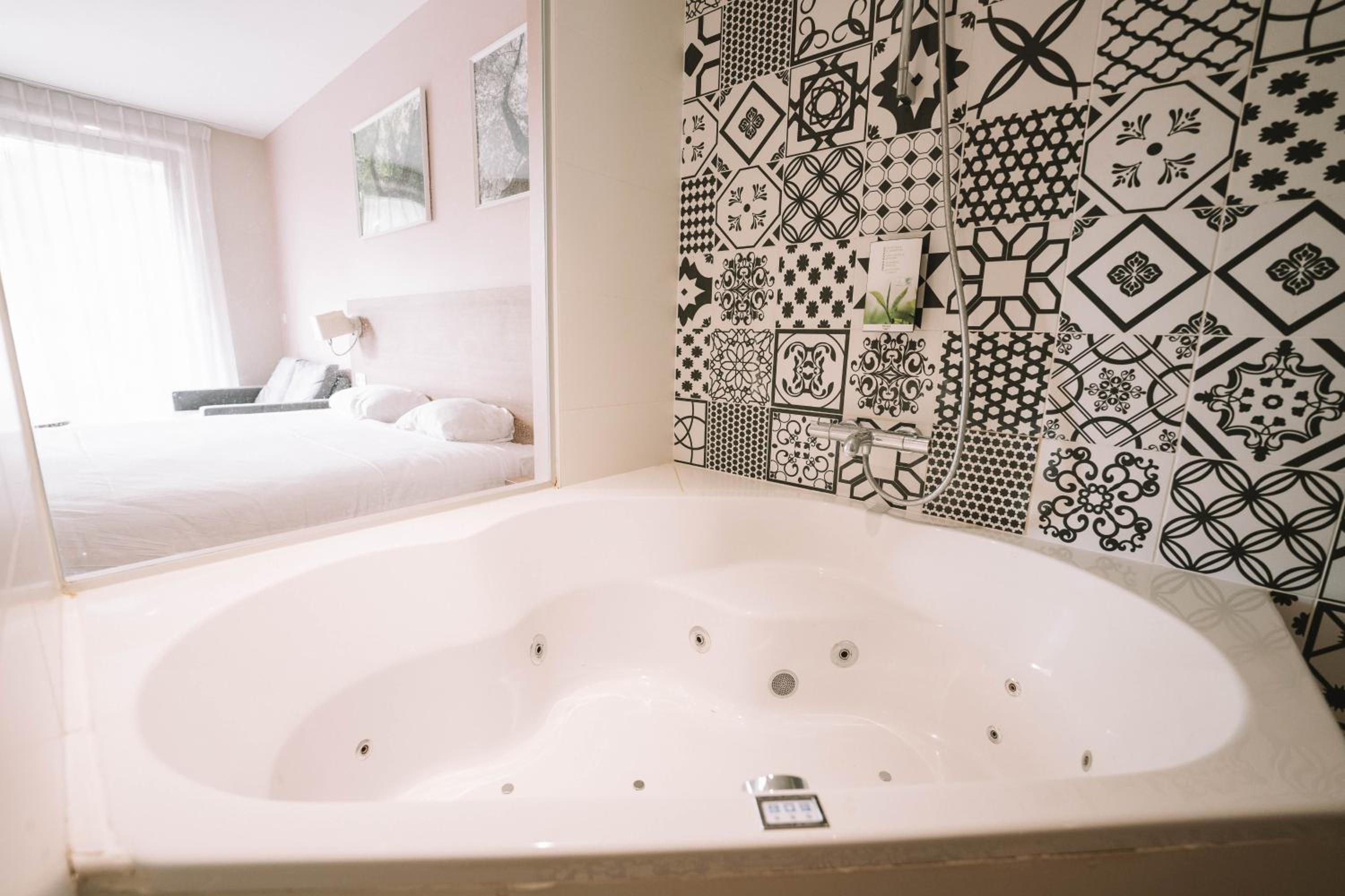 Junior Suite - Photo 2