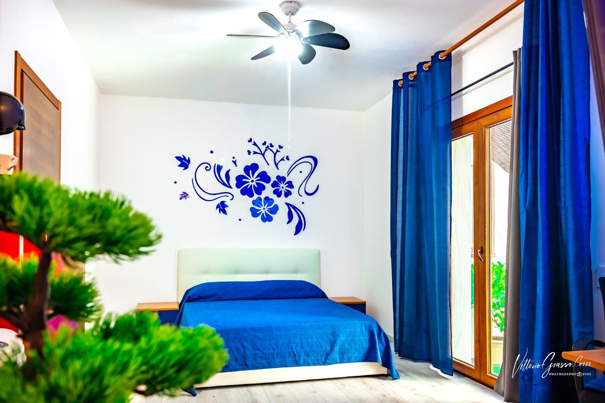 Studio Apartment with Balcony