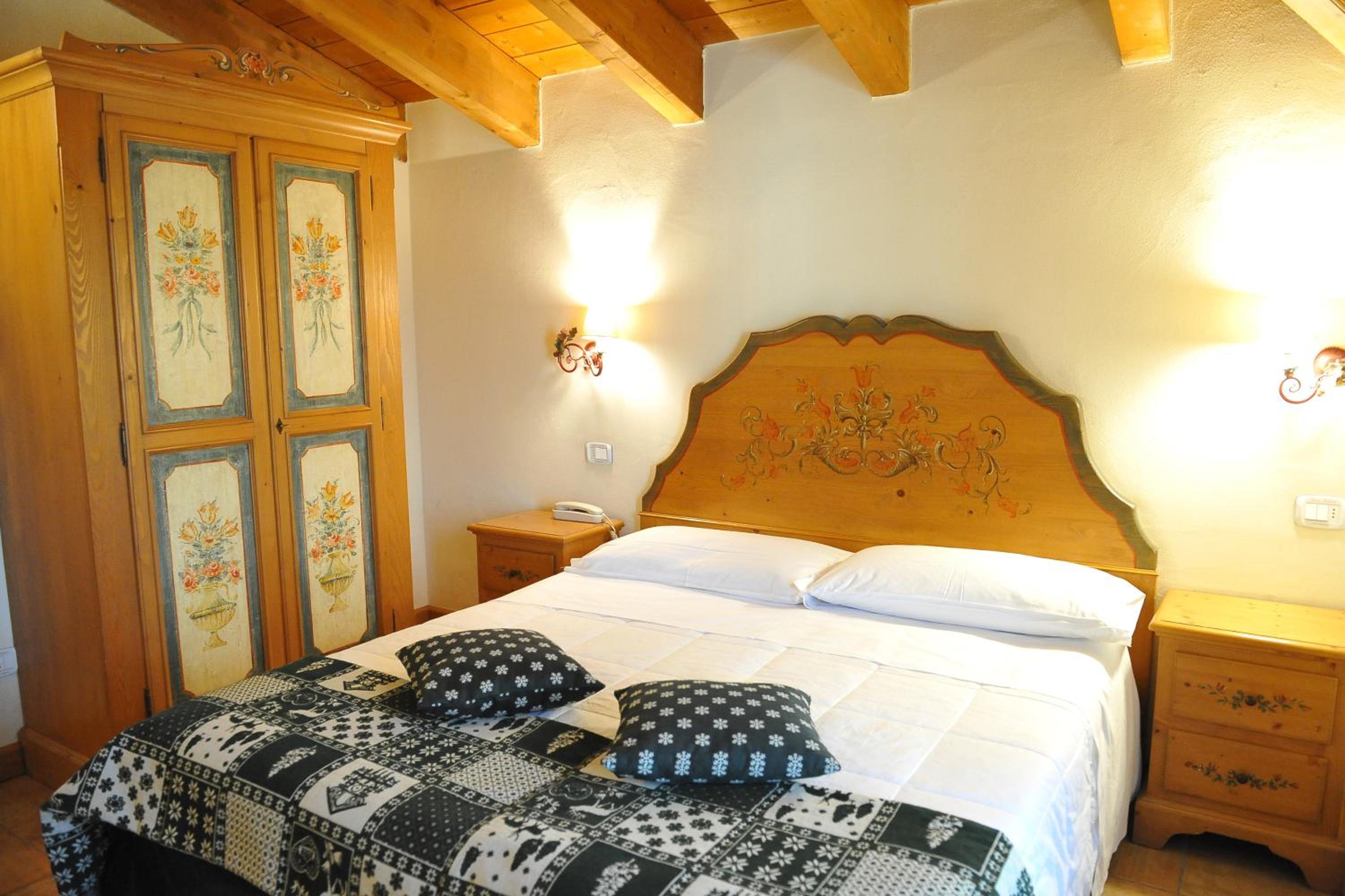 Double or Twin Room - Photo 17