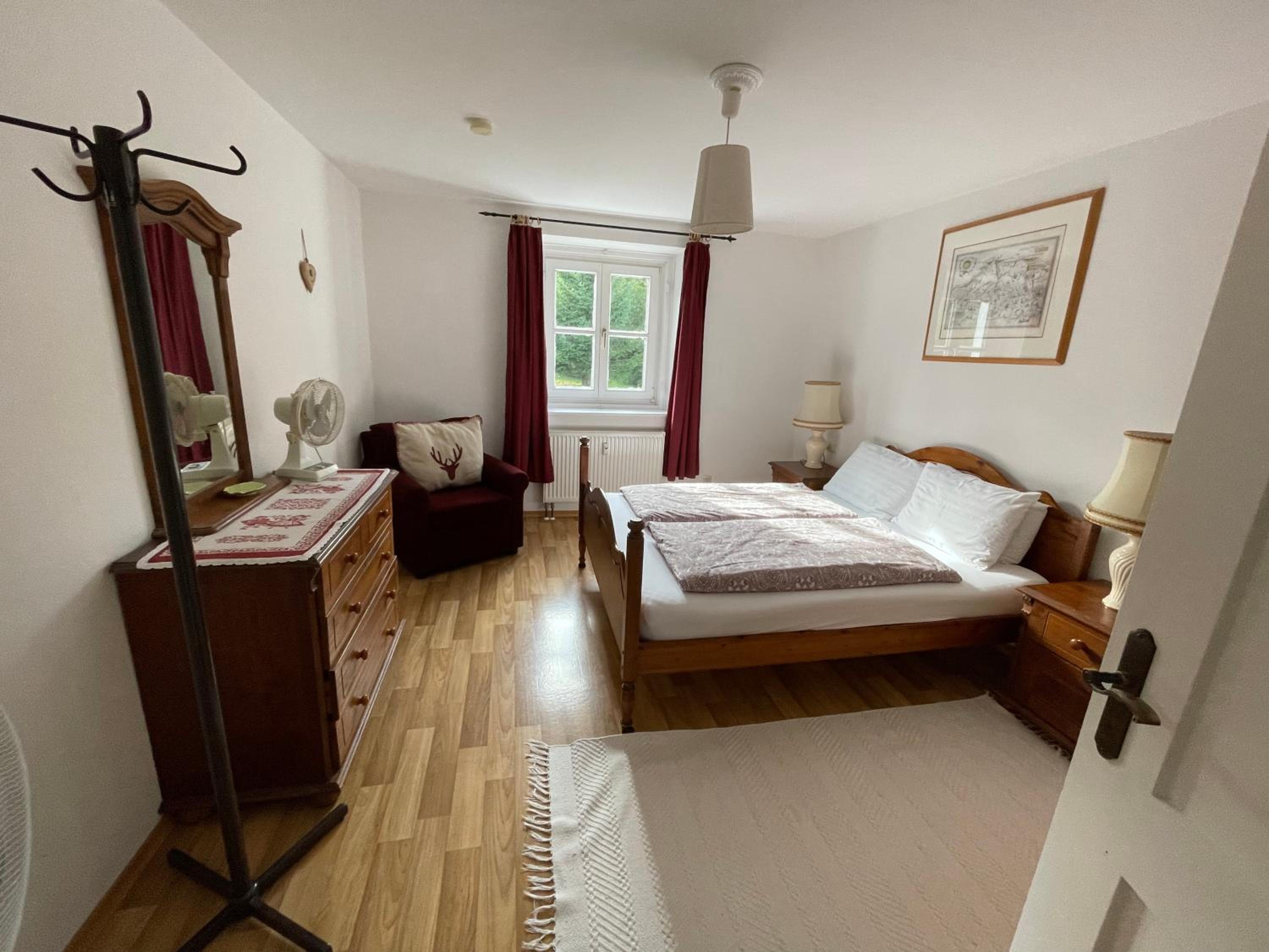 One-Bedroom Apartment Alpenrose