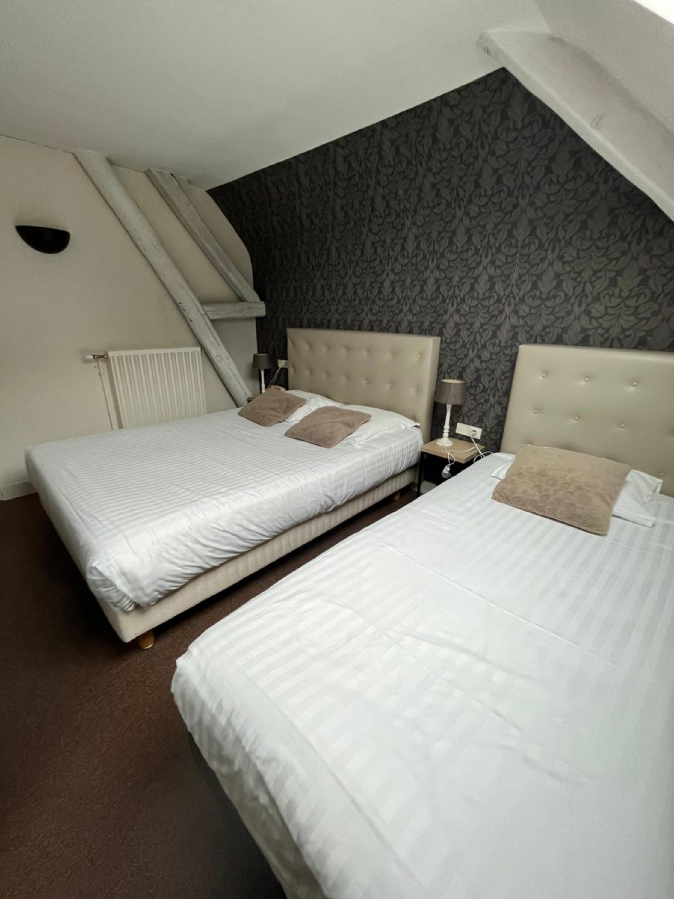 Standard Triple Room - Photo 6