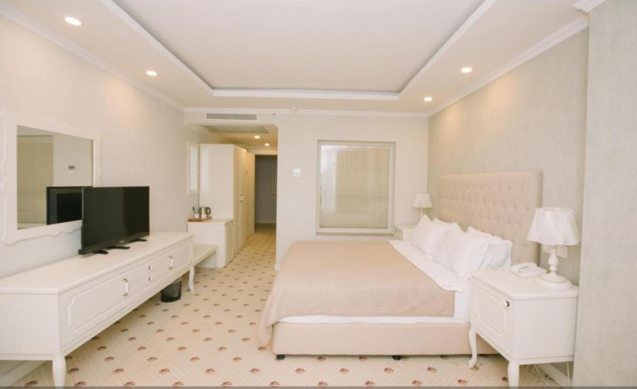 Double Room - Photo 4
