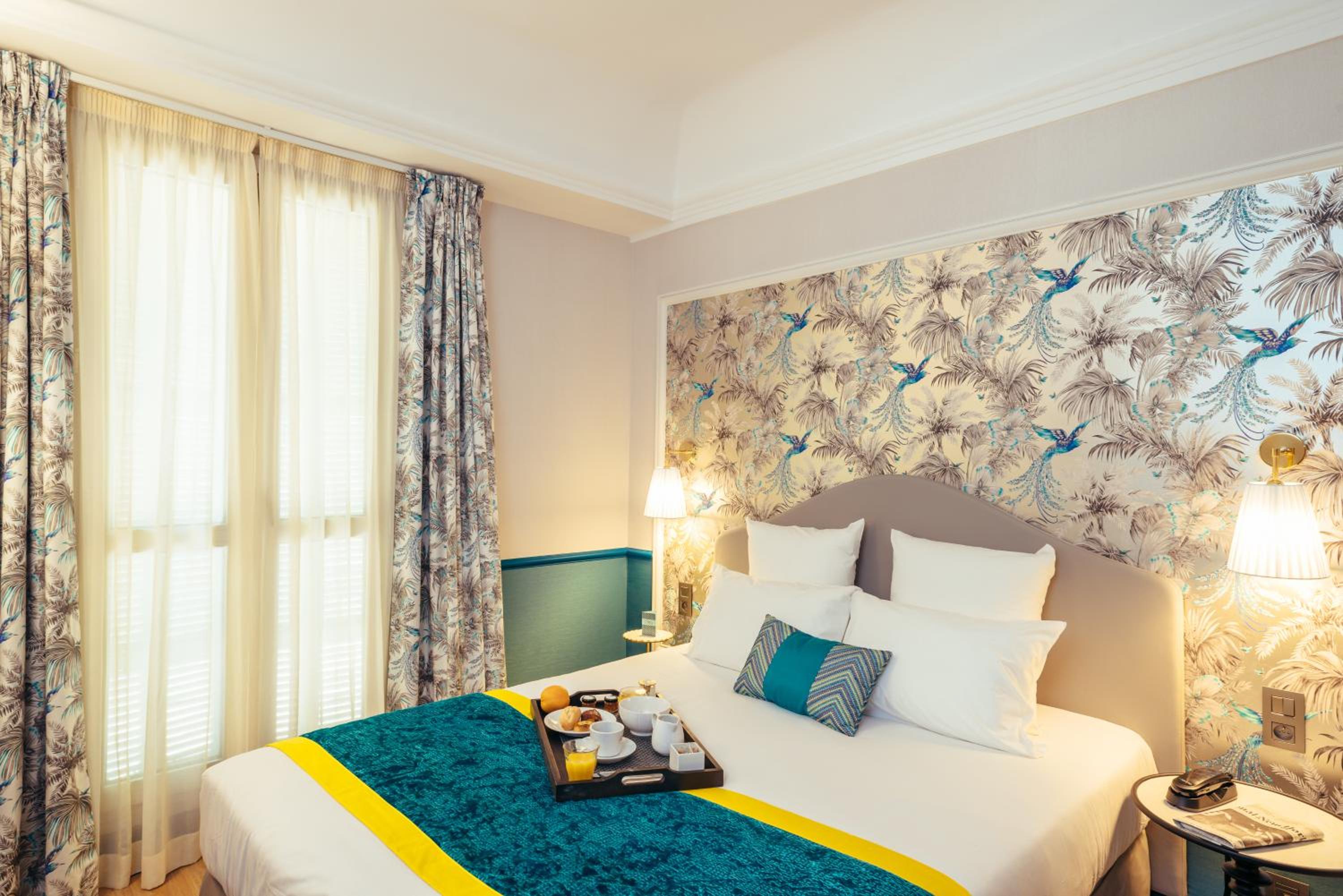 Classic Double or Twin Room - Photo 14