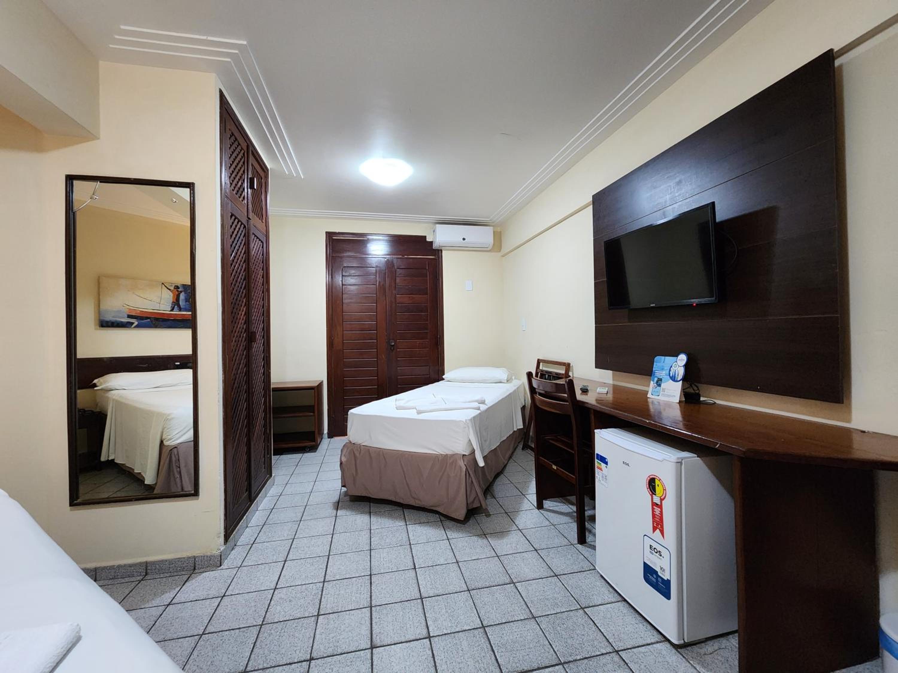 Standard Triple Room with Sea View