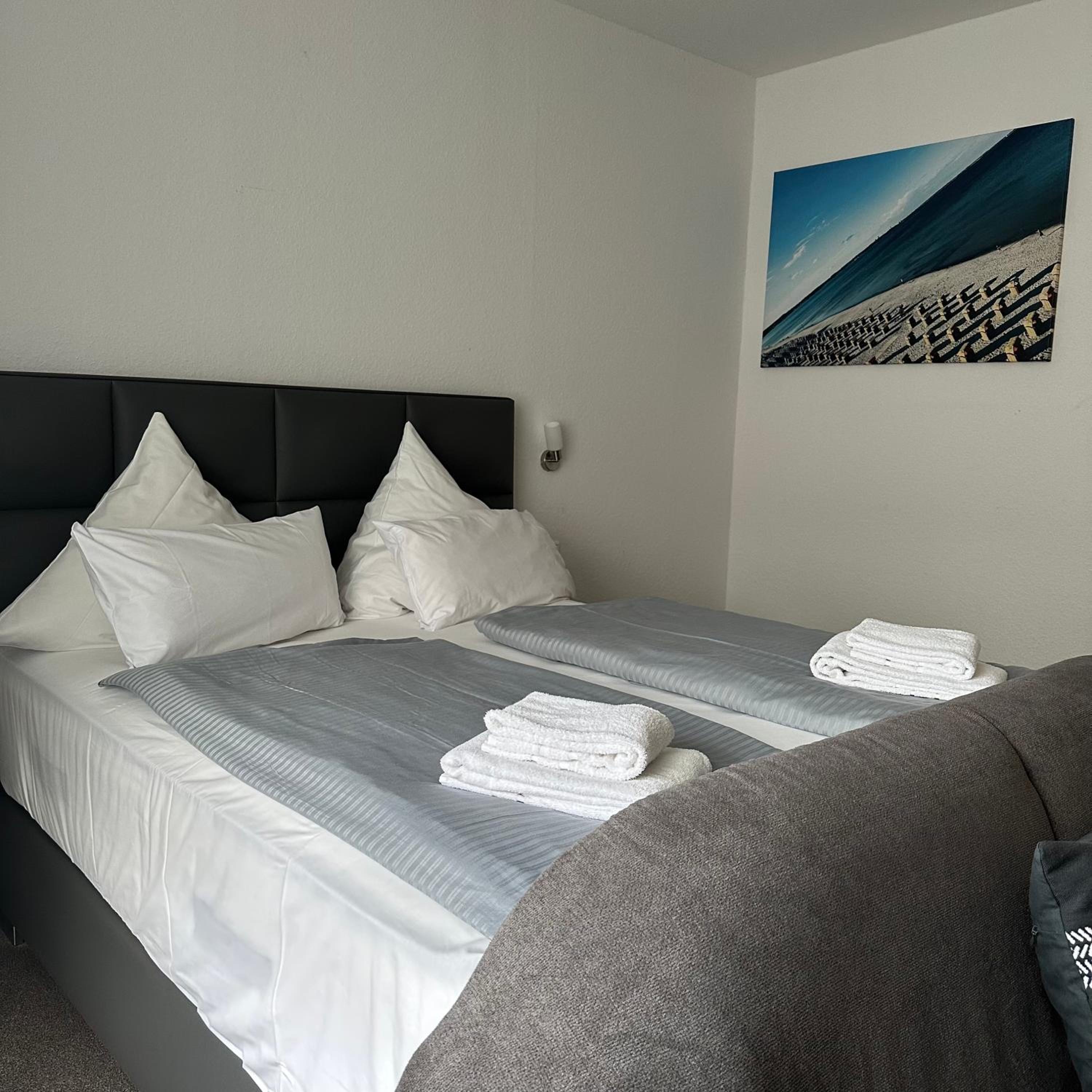 Superior King Room - Photo 5