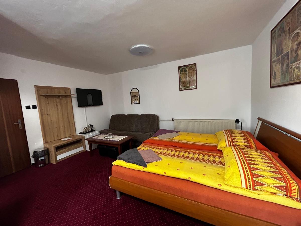 Deluxe Triple Room photo 3