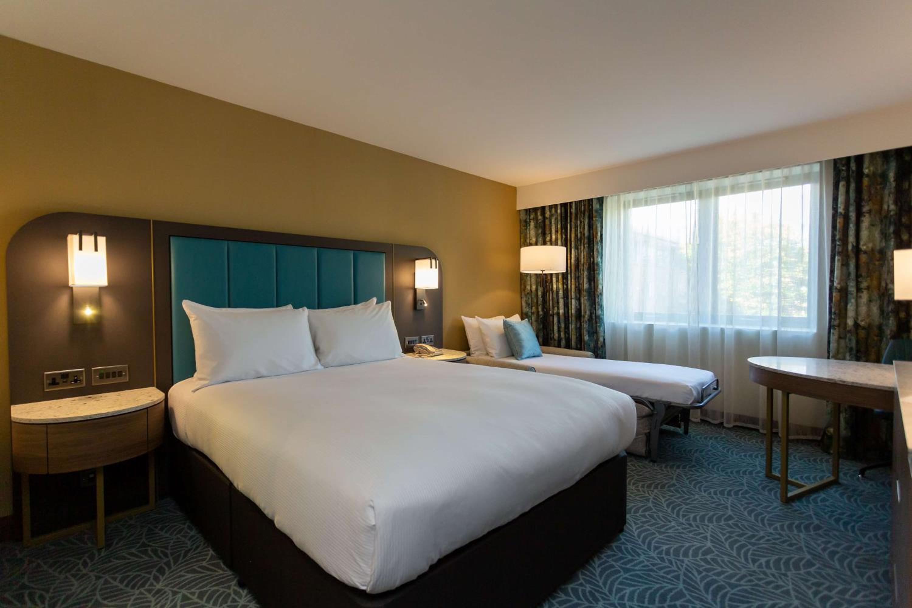 Superior Queen Room with Sofa Bed