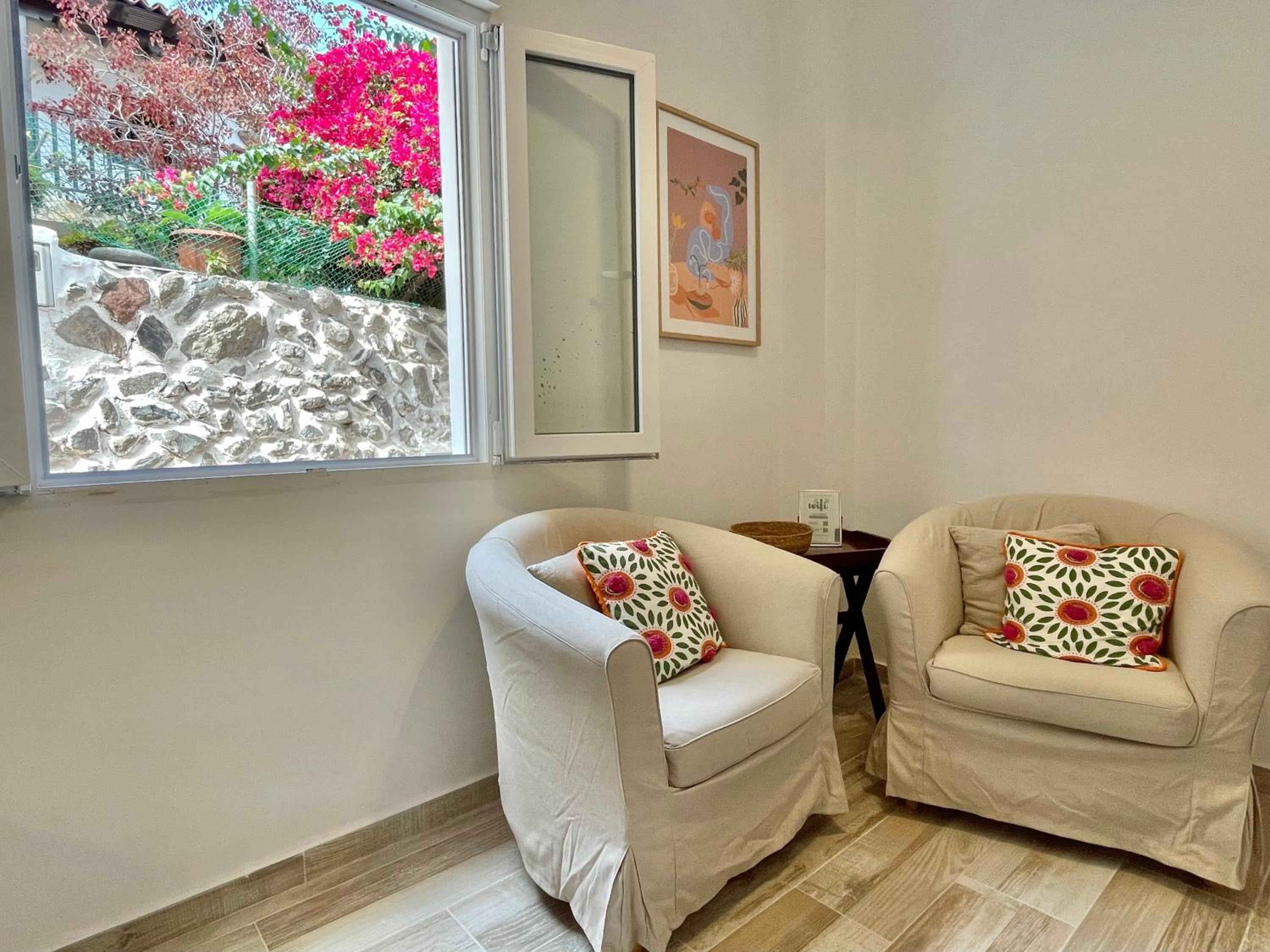 Apartment - Ground Floor photo 2