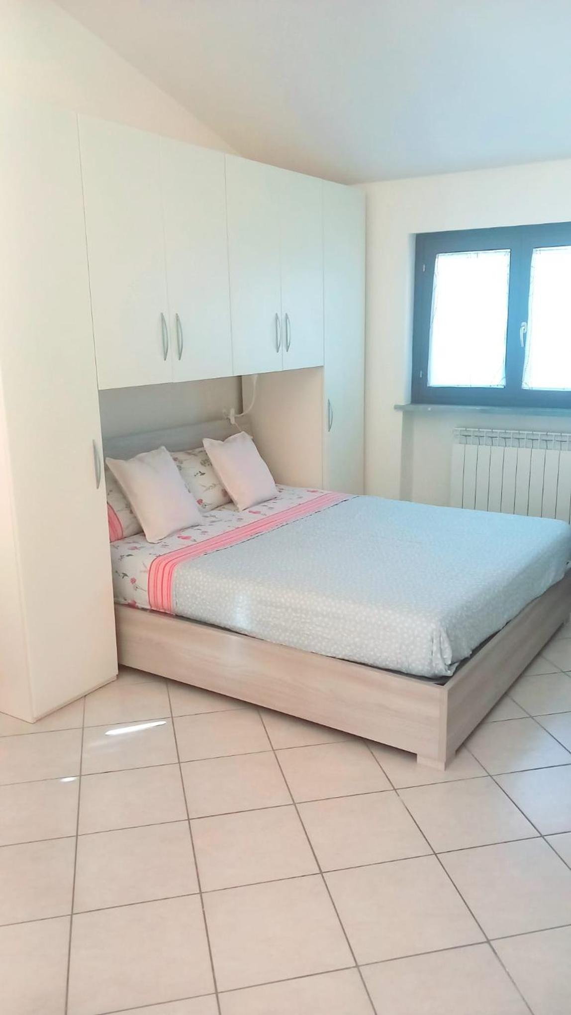 One-Bedroom Apartment - Photo 20