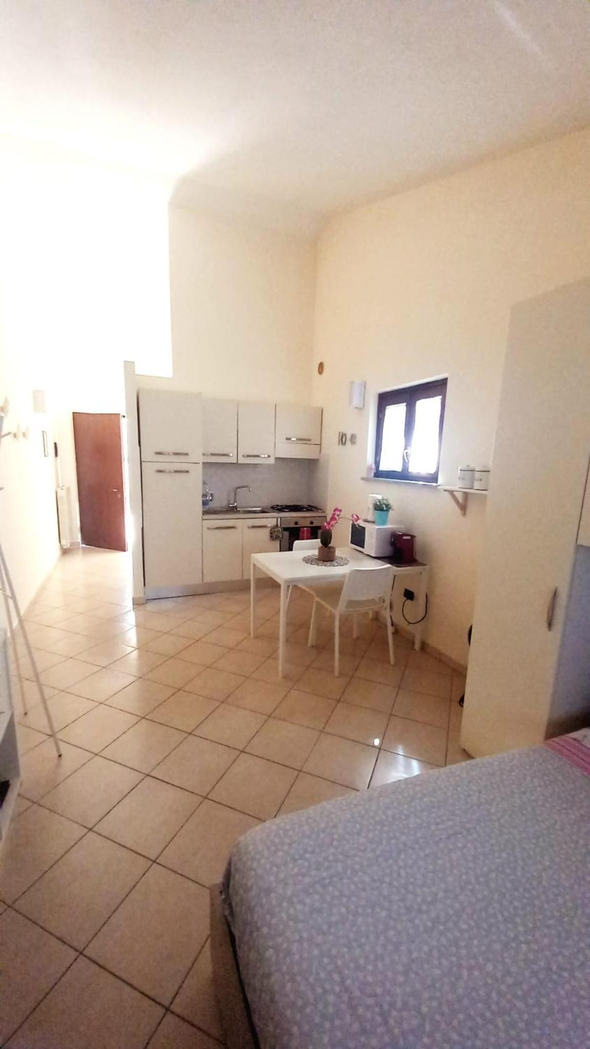 One-Bedroom Apartment - Photo 29