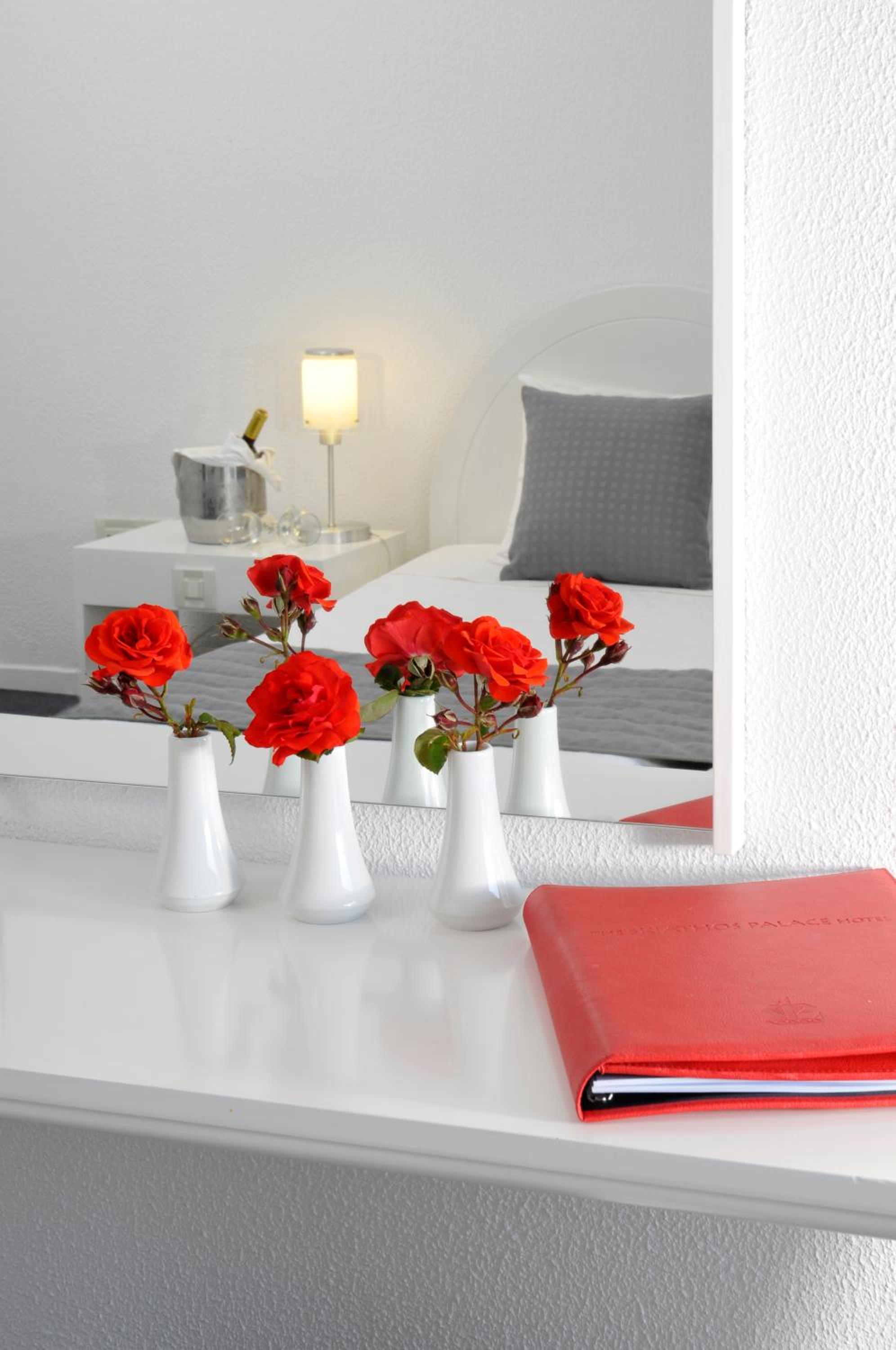 Standard Room with Sea View - Photo 4