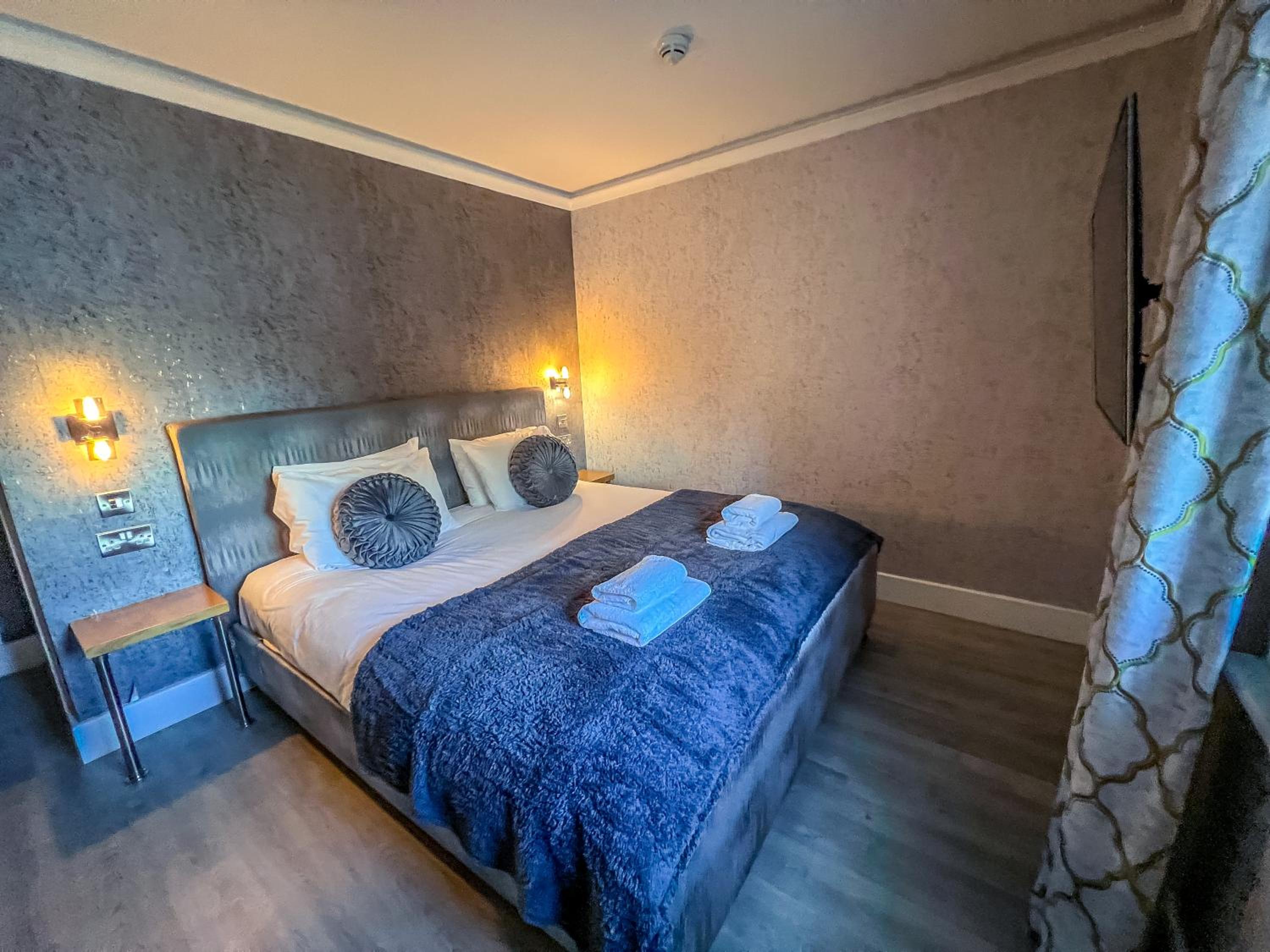 Deluxe Double Room photo 2