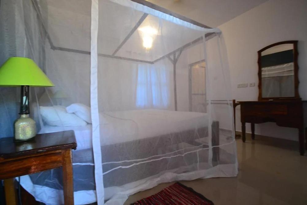 Deluxe Double Room with Balcony photo 3