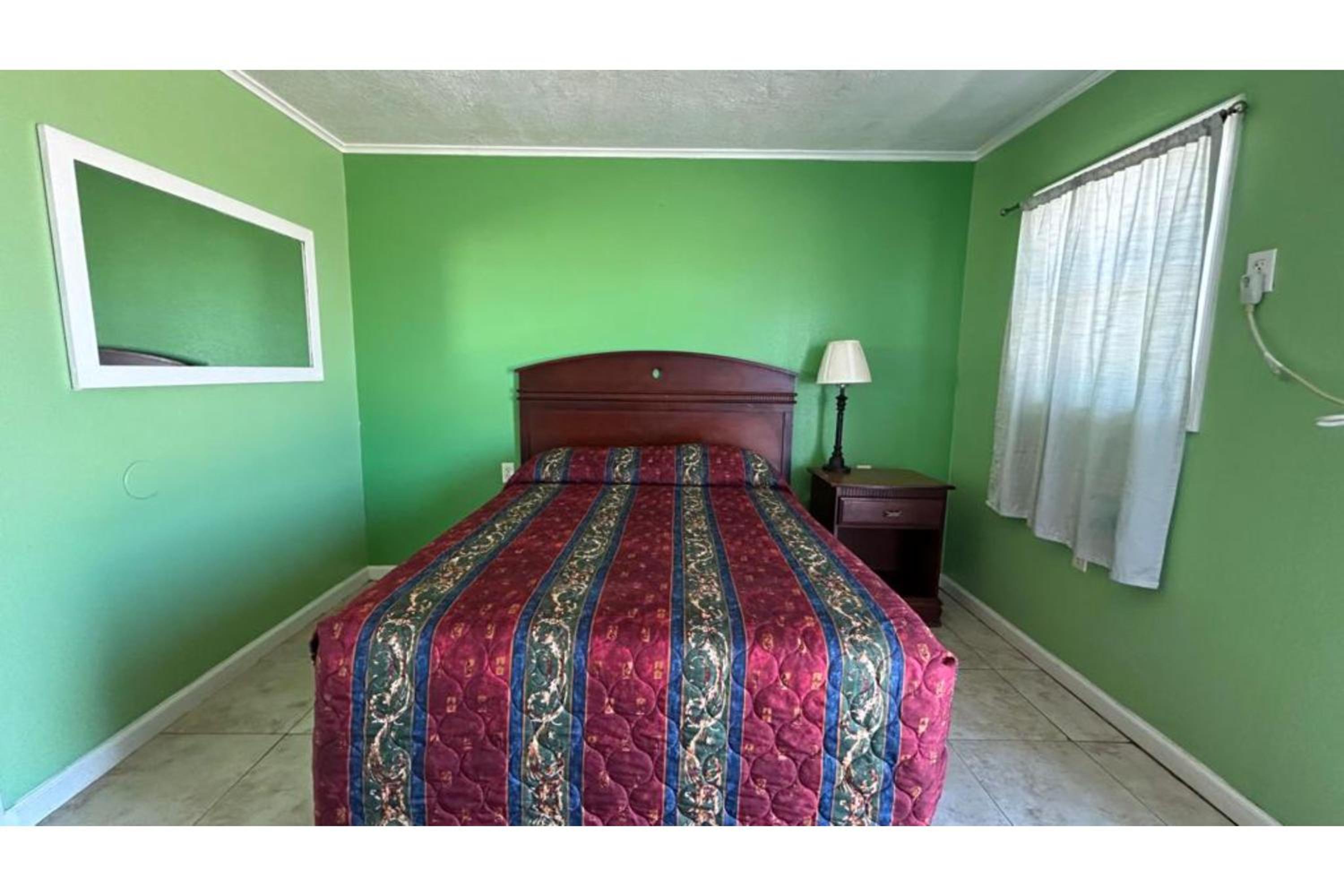 Full Bed - Photo 4