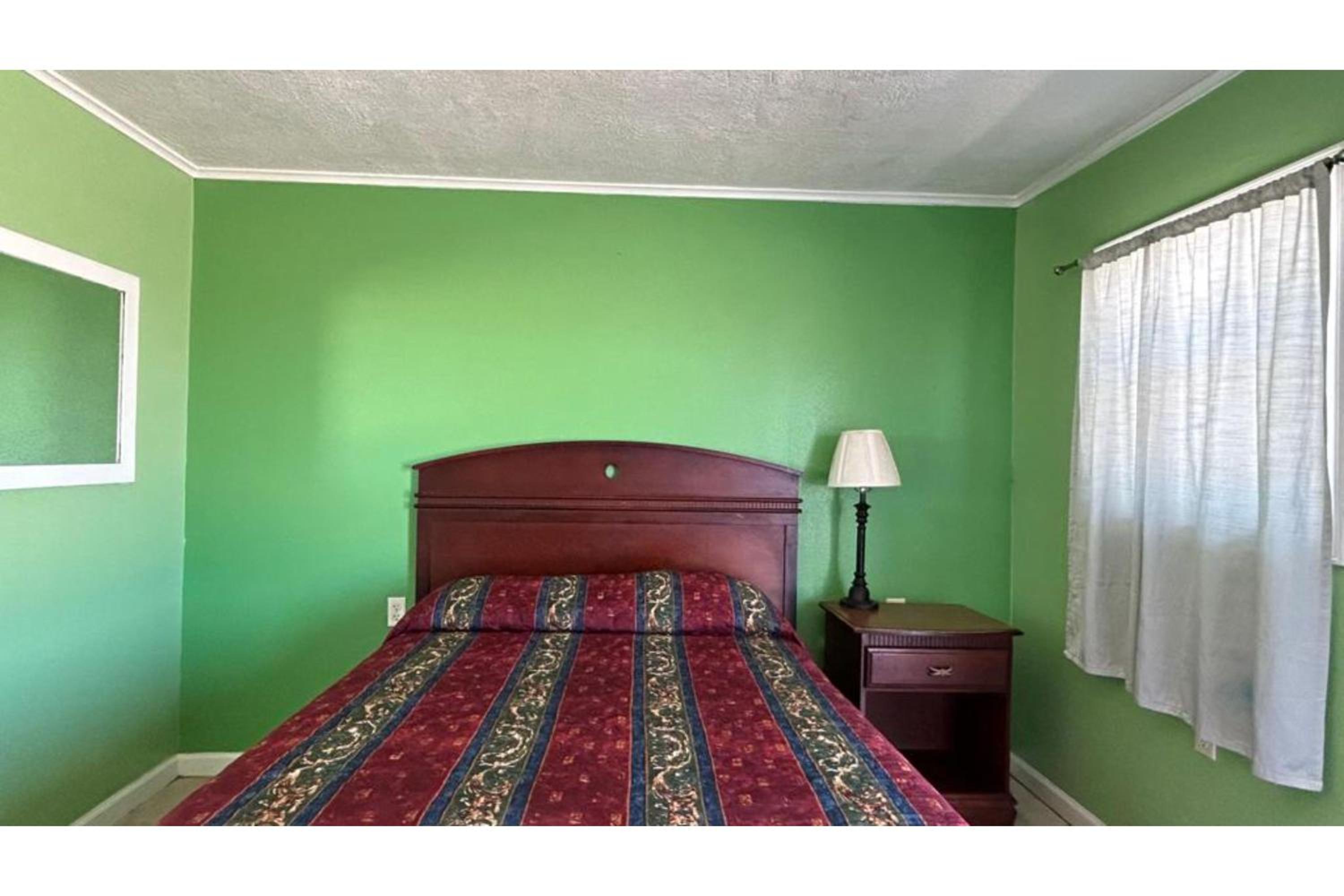 Full Bed - Photo 1