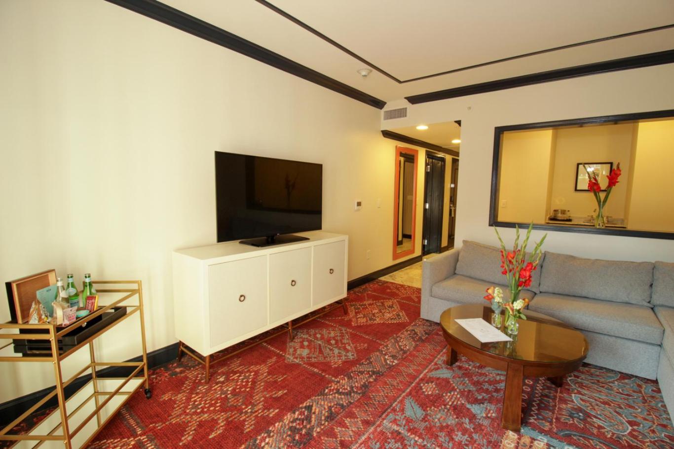 King Suite photo 2