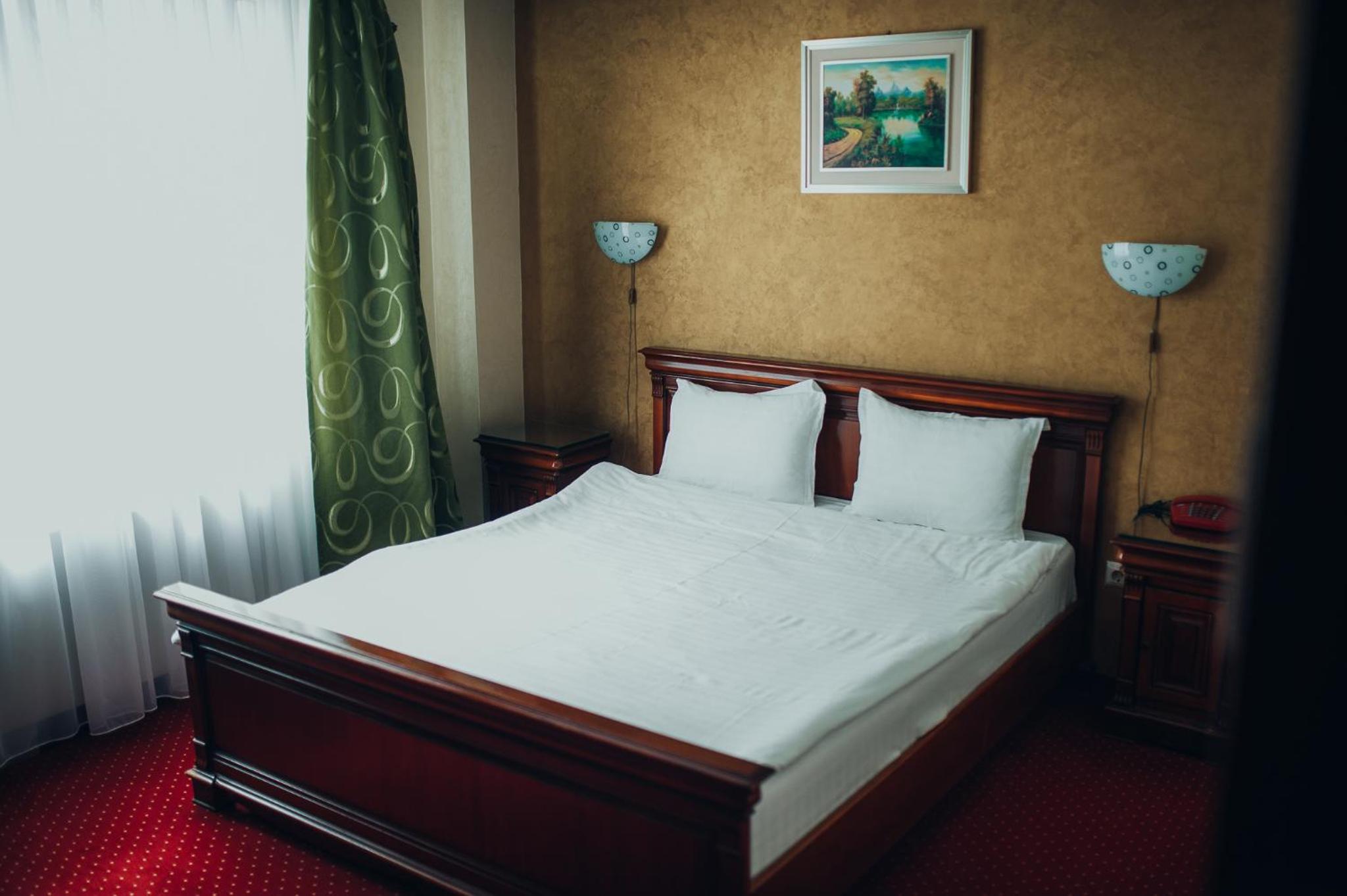 Standard One-Bedroom Suite - Photo 5