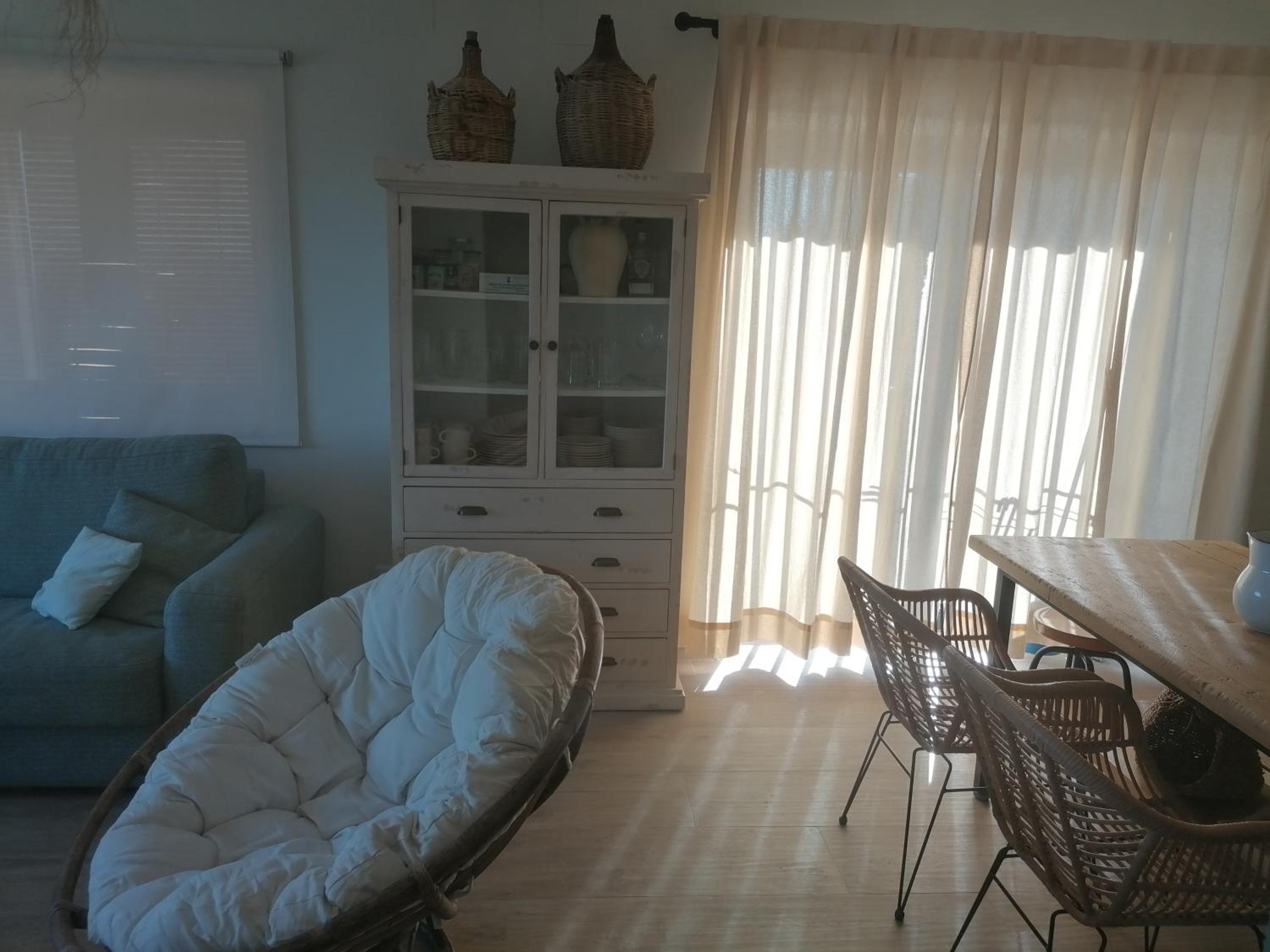 Three-Bedroom Villa photo 3