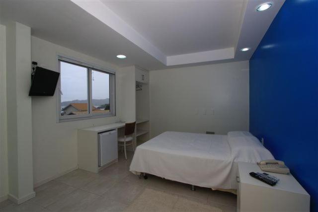 Suite - Photo 9