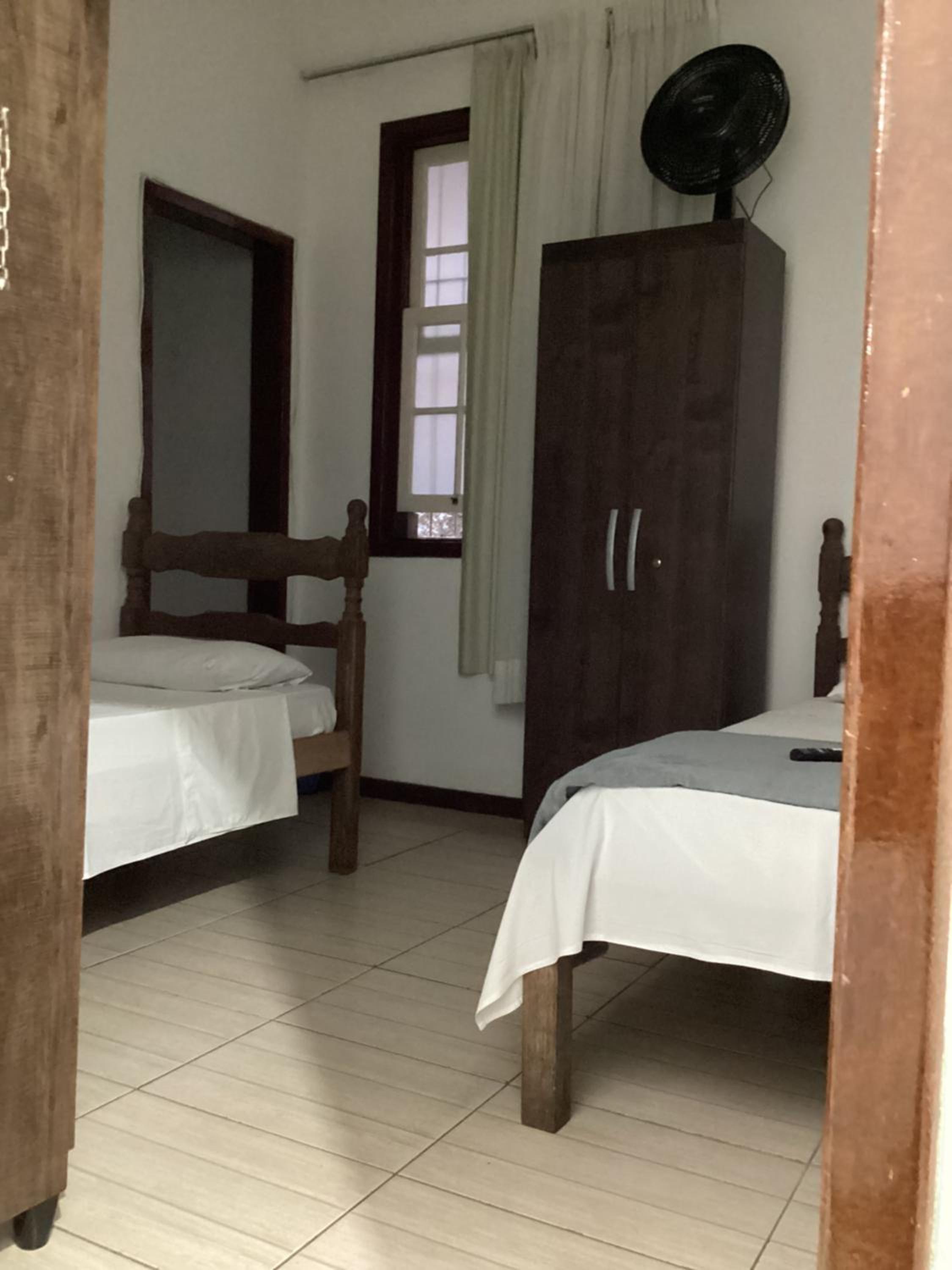 Quadruple Room with Private Bathroom photo 1