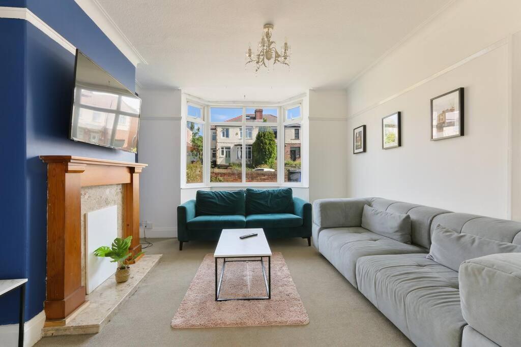 Apartment photo 1