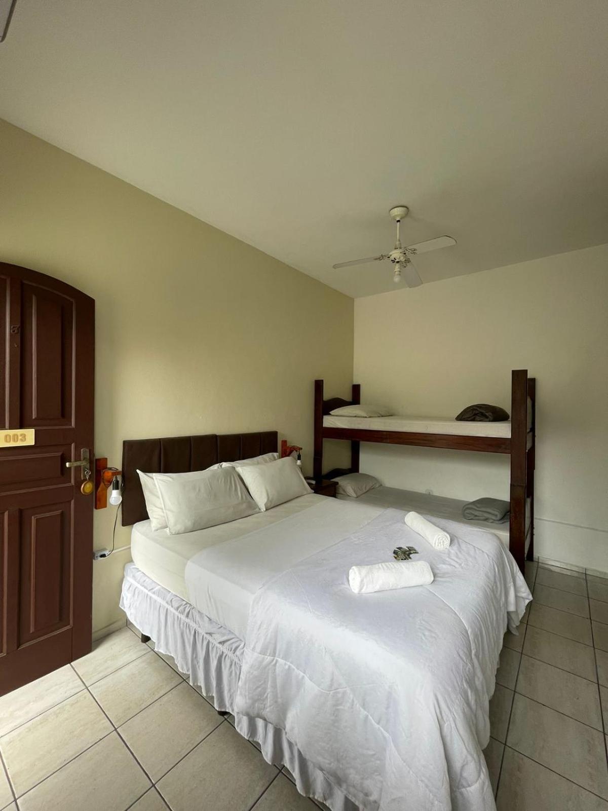 Quadruple Room with Private Bathroom photo 1